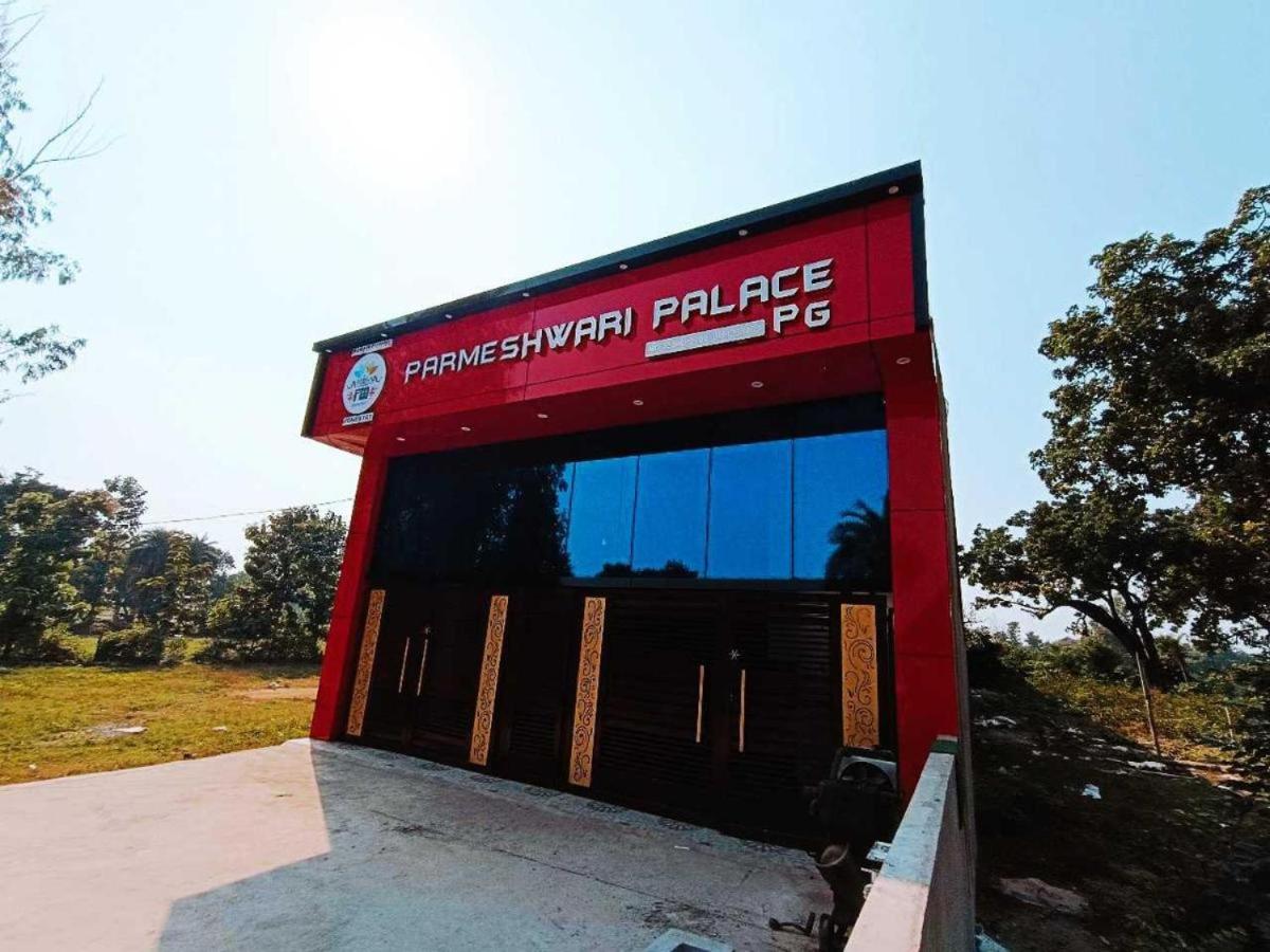 Parmeshwari palace PG