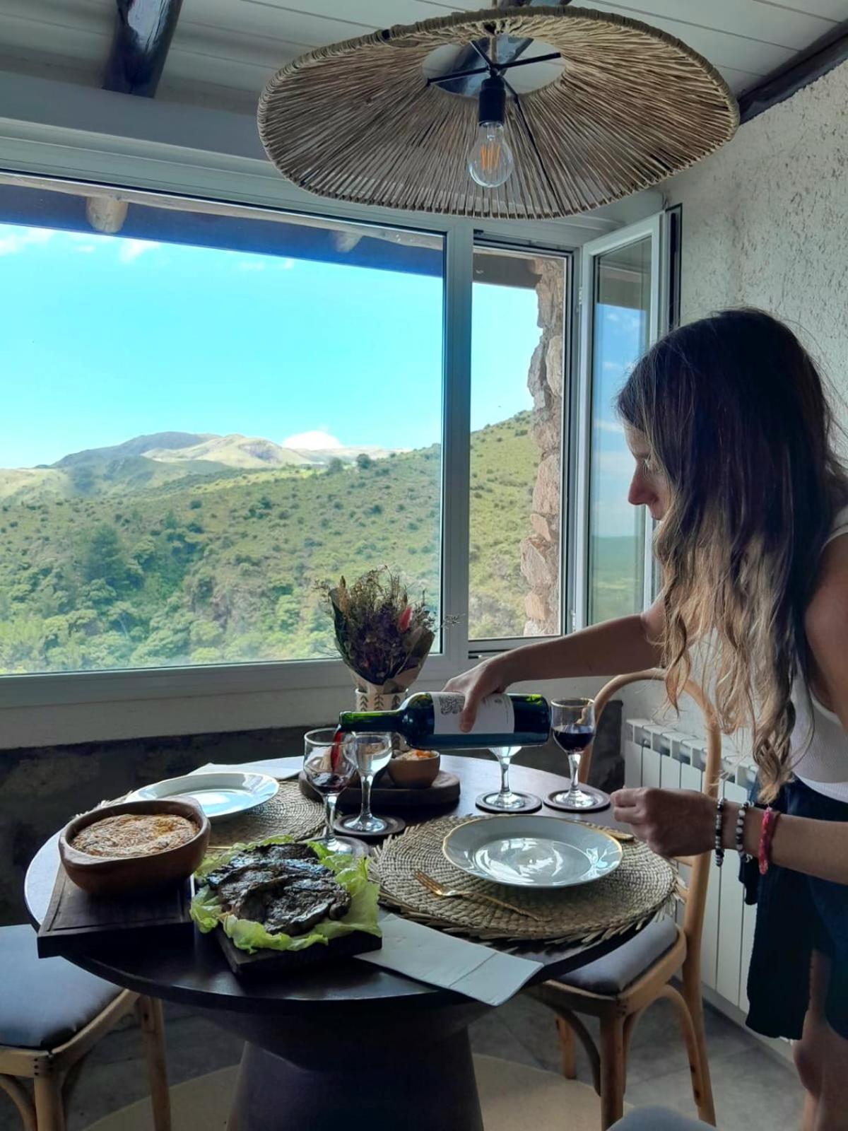 Establecimiento La Soleada suites de campo