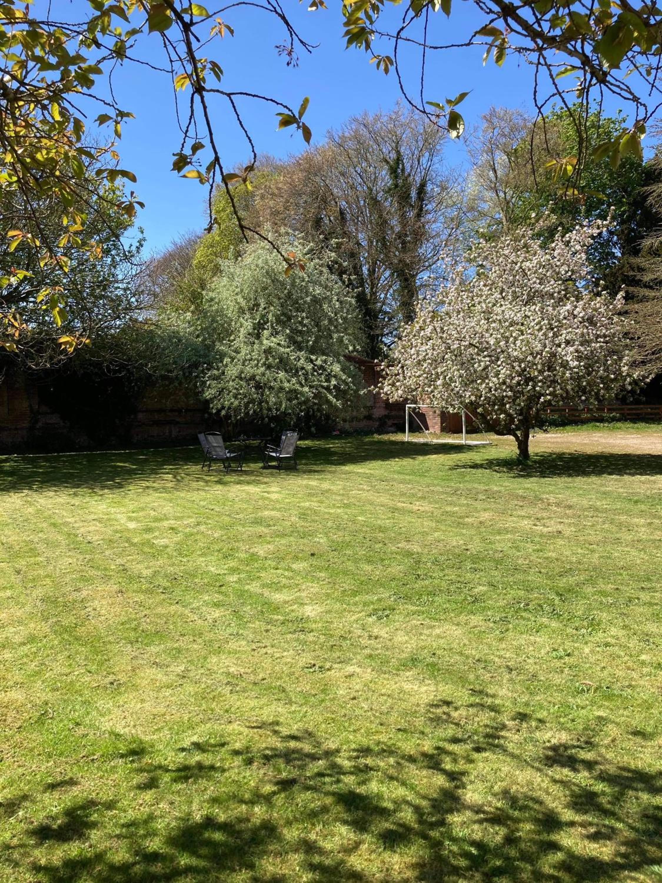 The Ducks - Stunning remote Norfolk Appt with Lazy Spa