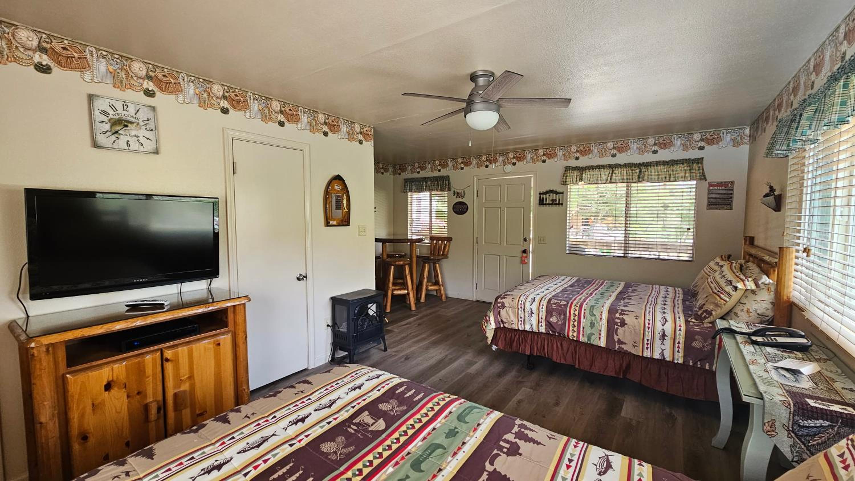 Sequoia Lodge