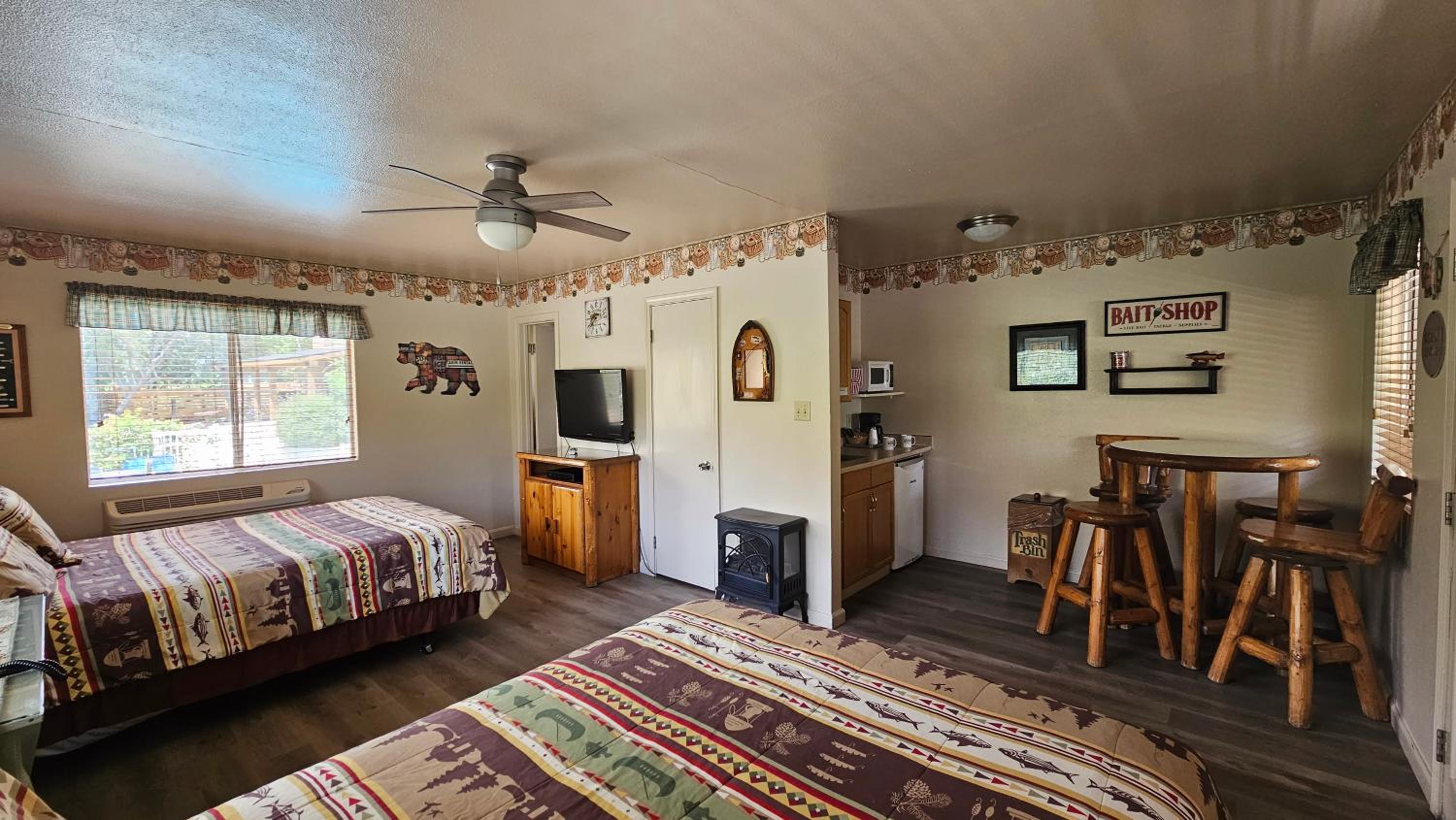 Sequoia Lodge