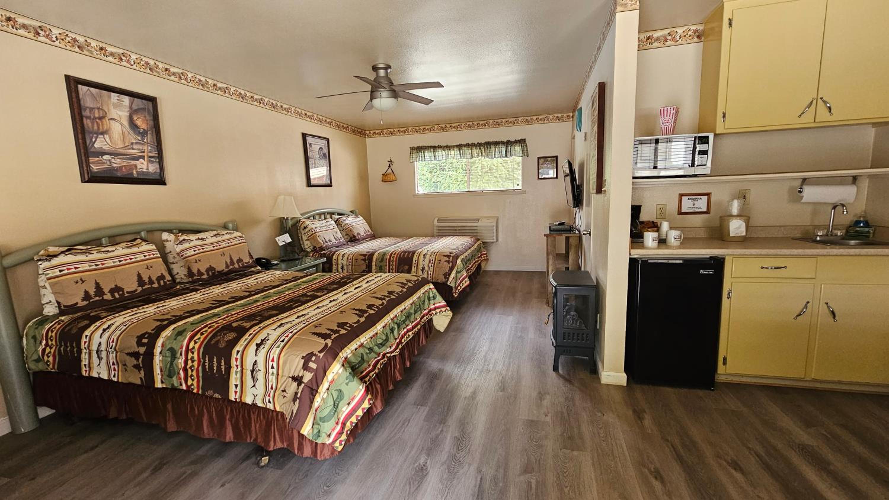 Sequoia Lodge