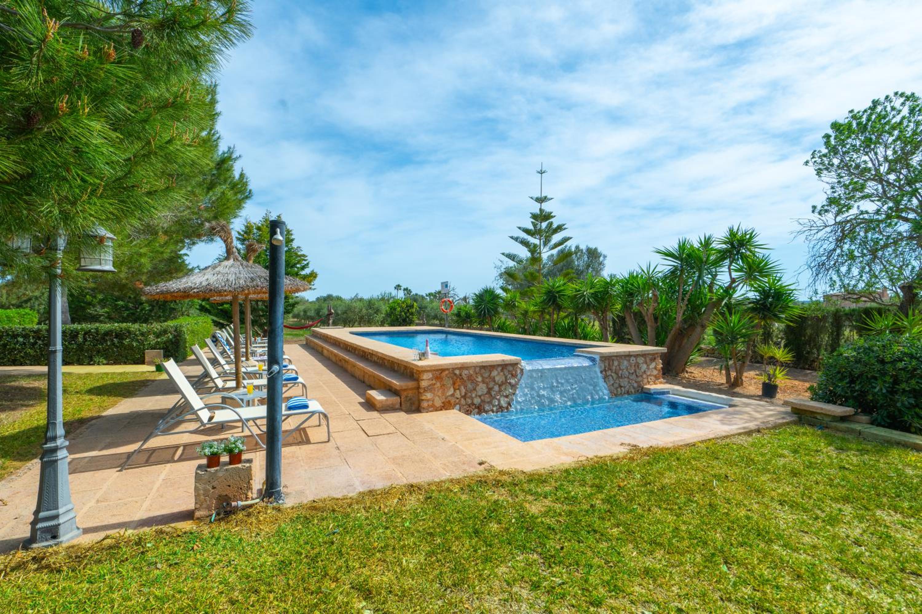 Finca Girasols