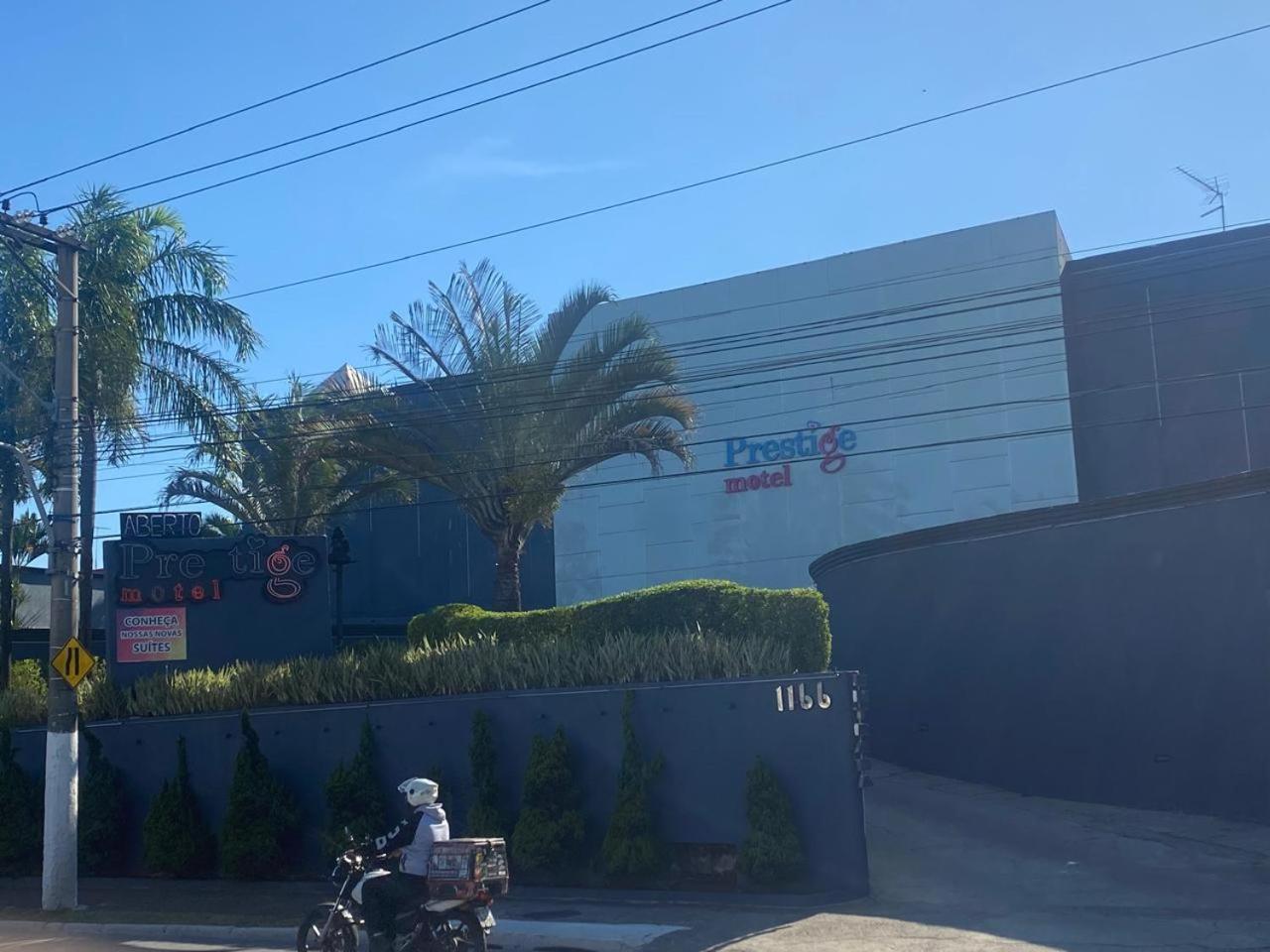 Prestige Motel 2