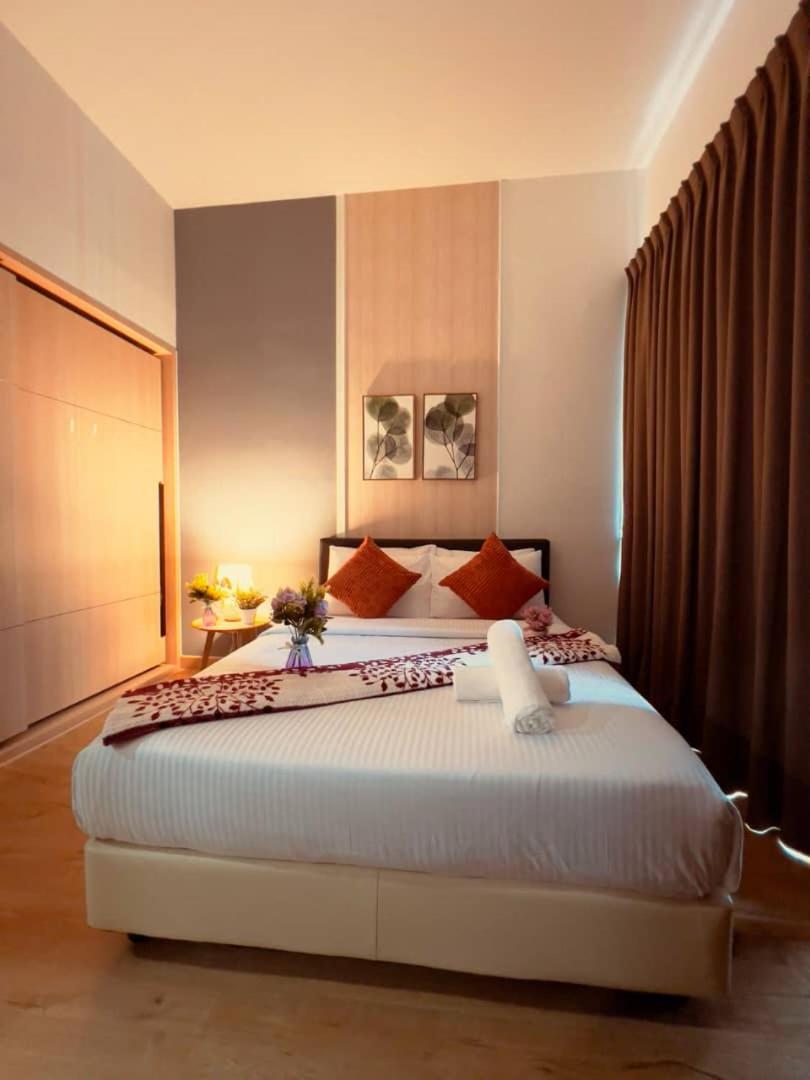 Bedroom with Living Room, The Colony