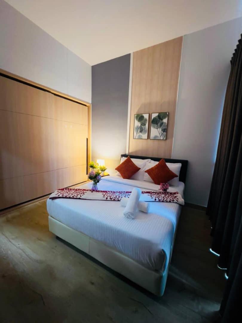 Bedroom with Living Room, The Colony