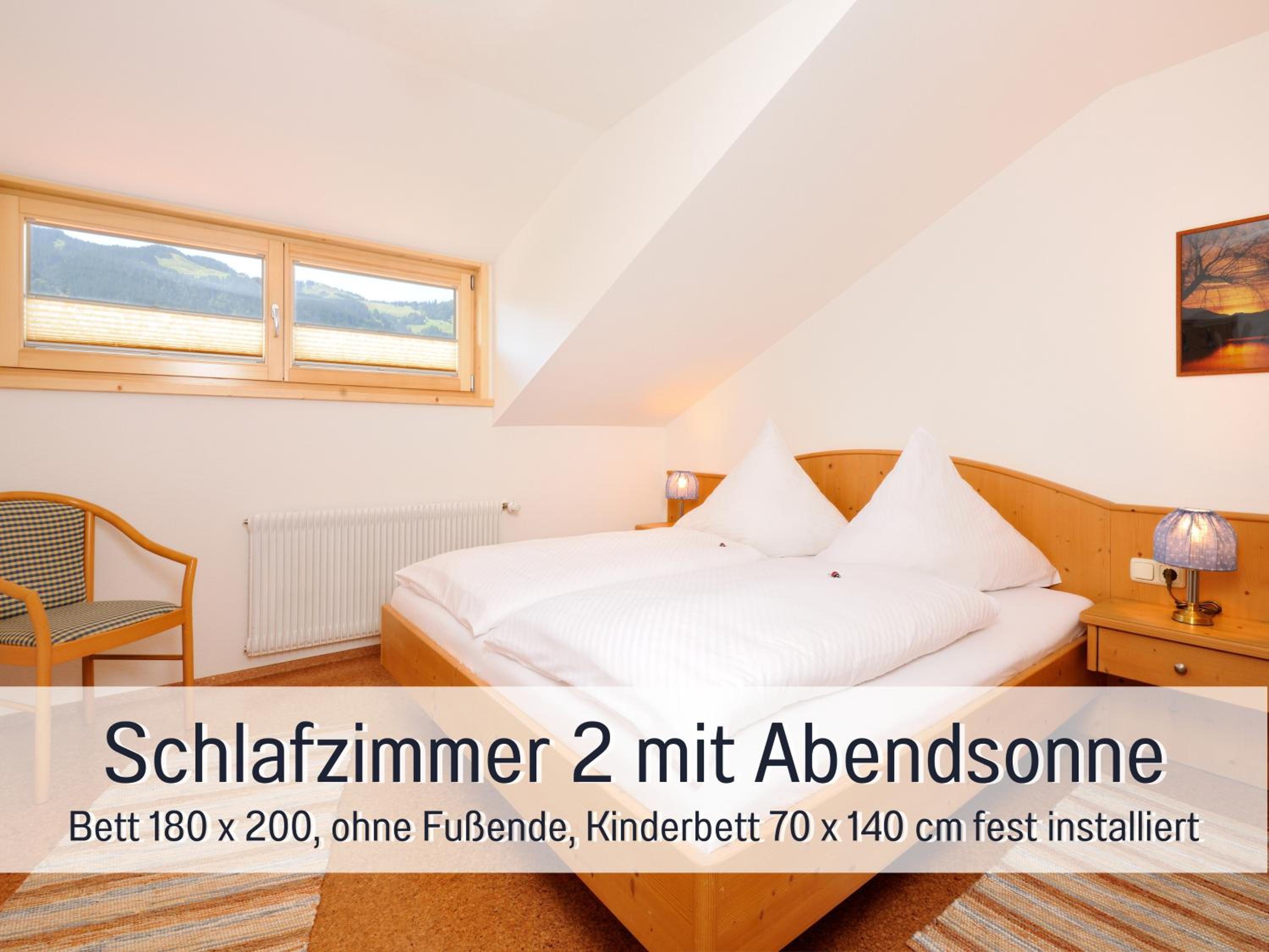 Biohof Burger, 3 sonnige Fewo, alle mit Balkon, Spielzimmer, Grillhütte, 7 km vor Oberstdorf
