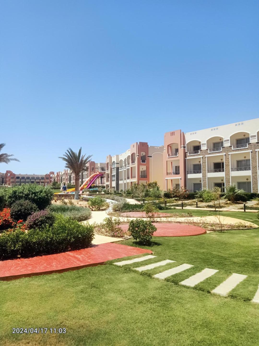 Oyster Bay Beach Suites