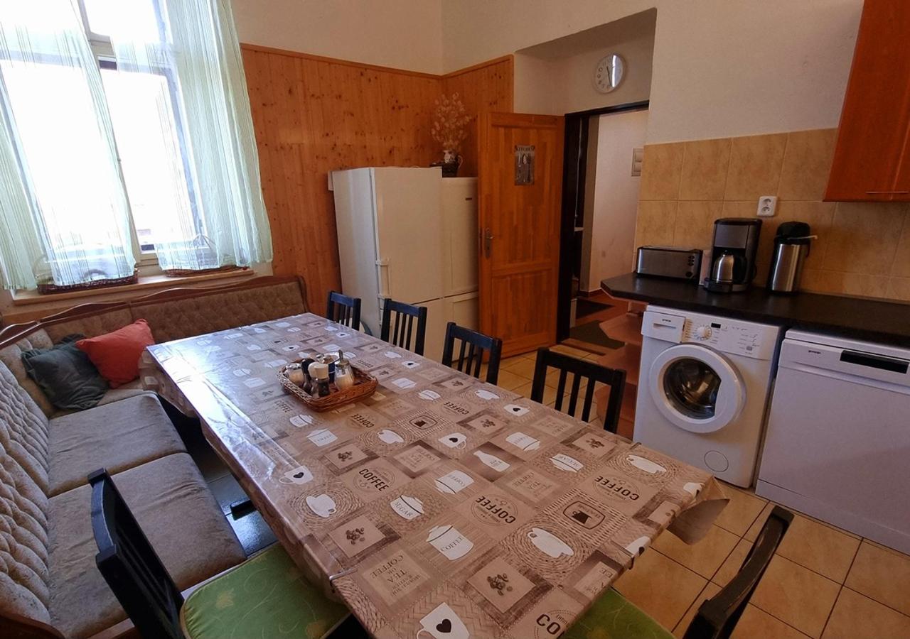 Holiday Home Kvitek
