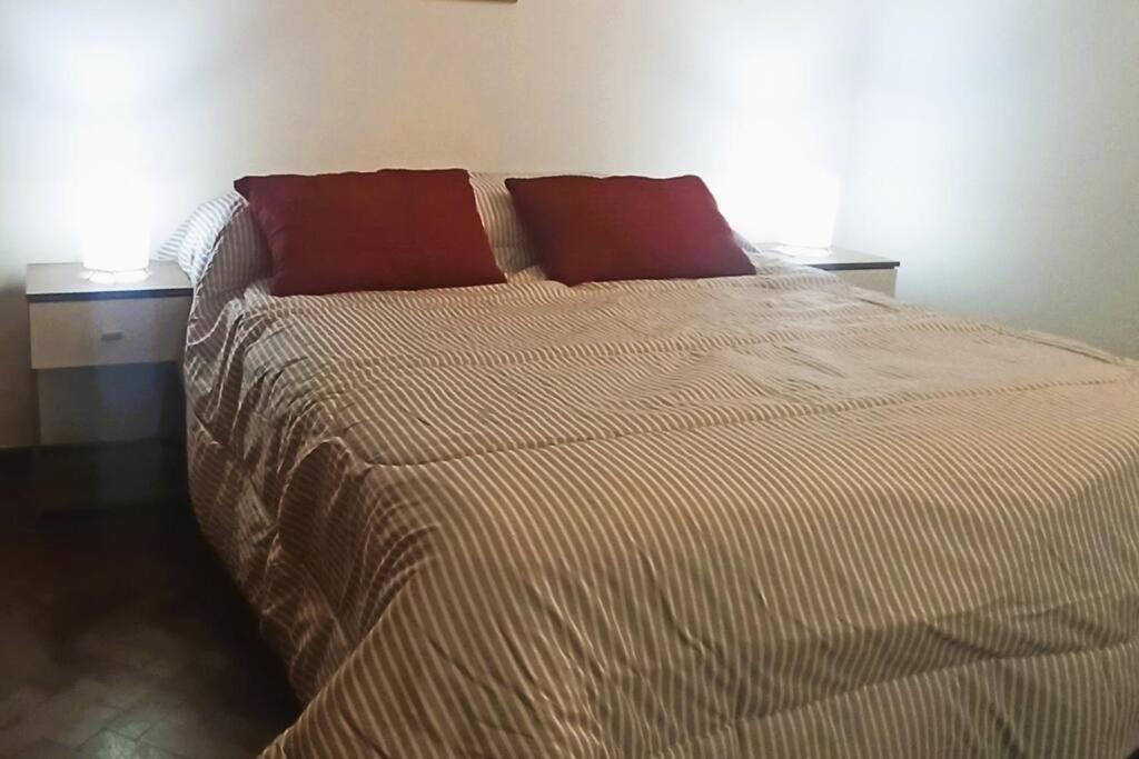 Departamento sobre Av Pellegrini