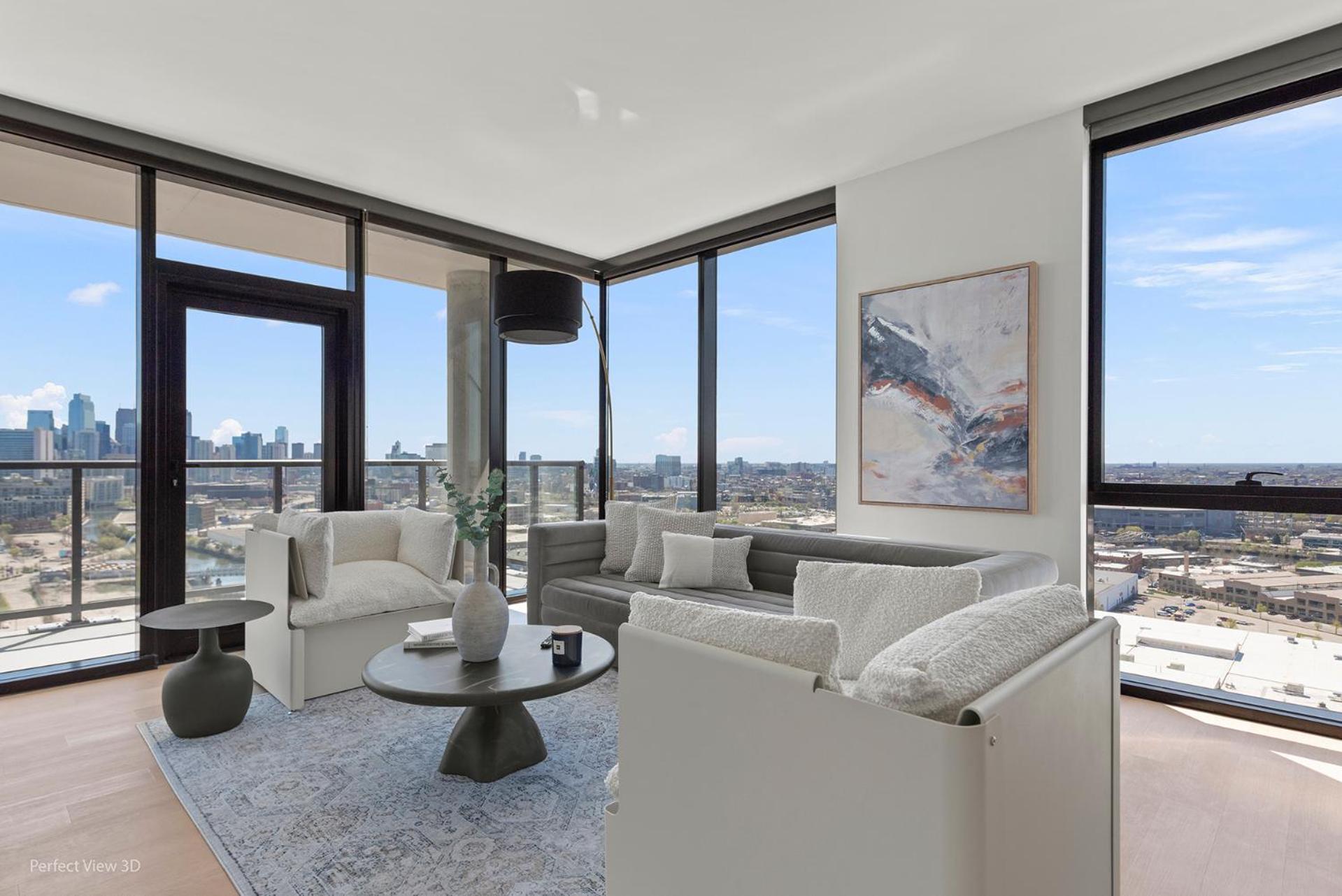 Foundry Unmatched Skyline Views at Lincoln Park