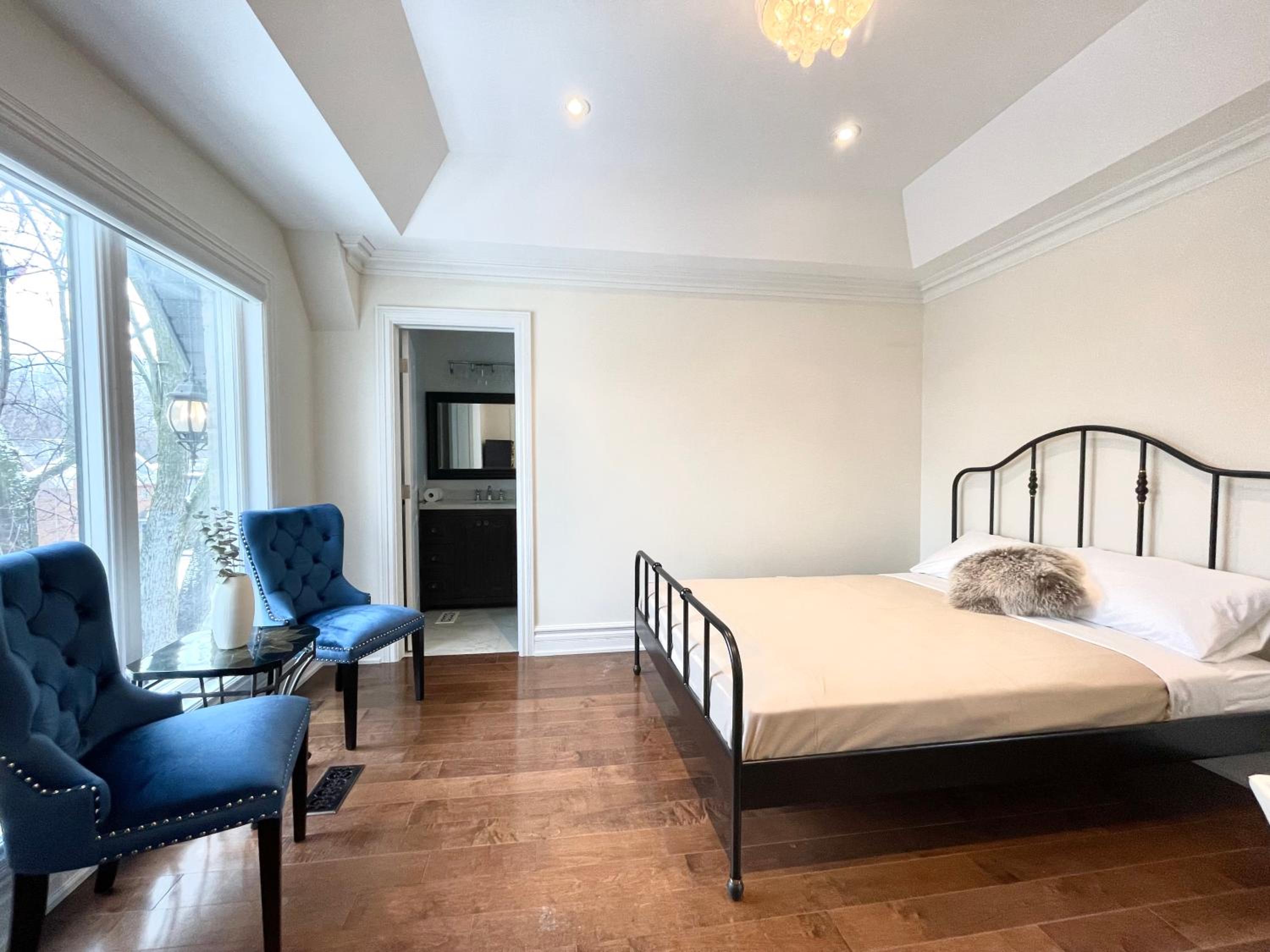 Beautiful house near North York Center