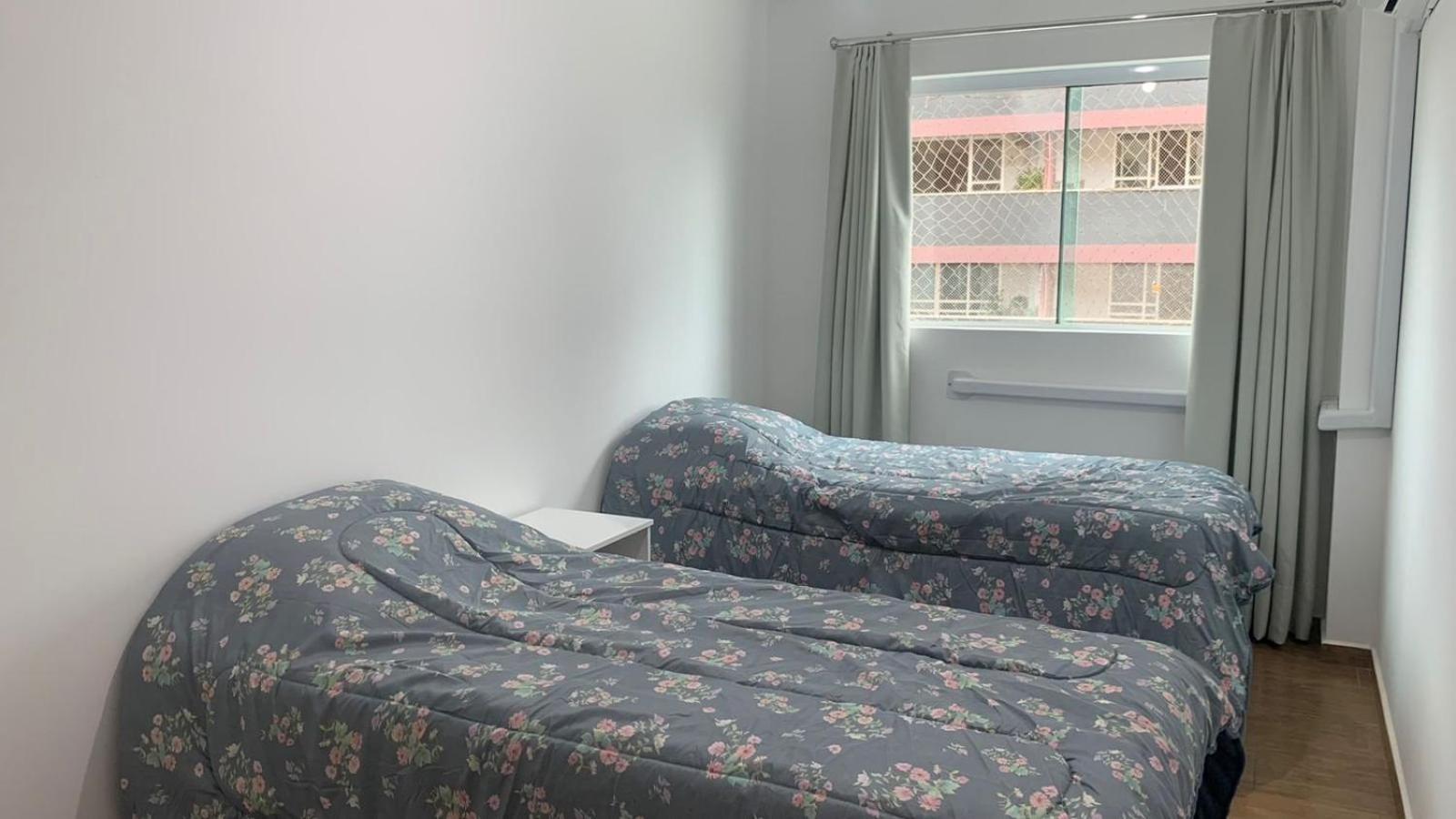 Excelente apto no centro Foz. Ótima localização