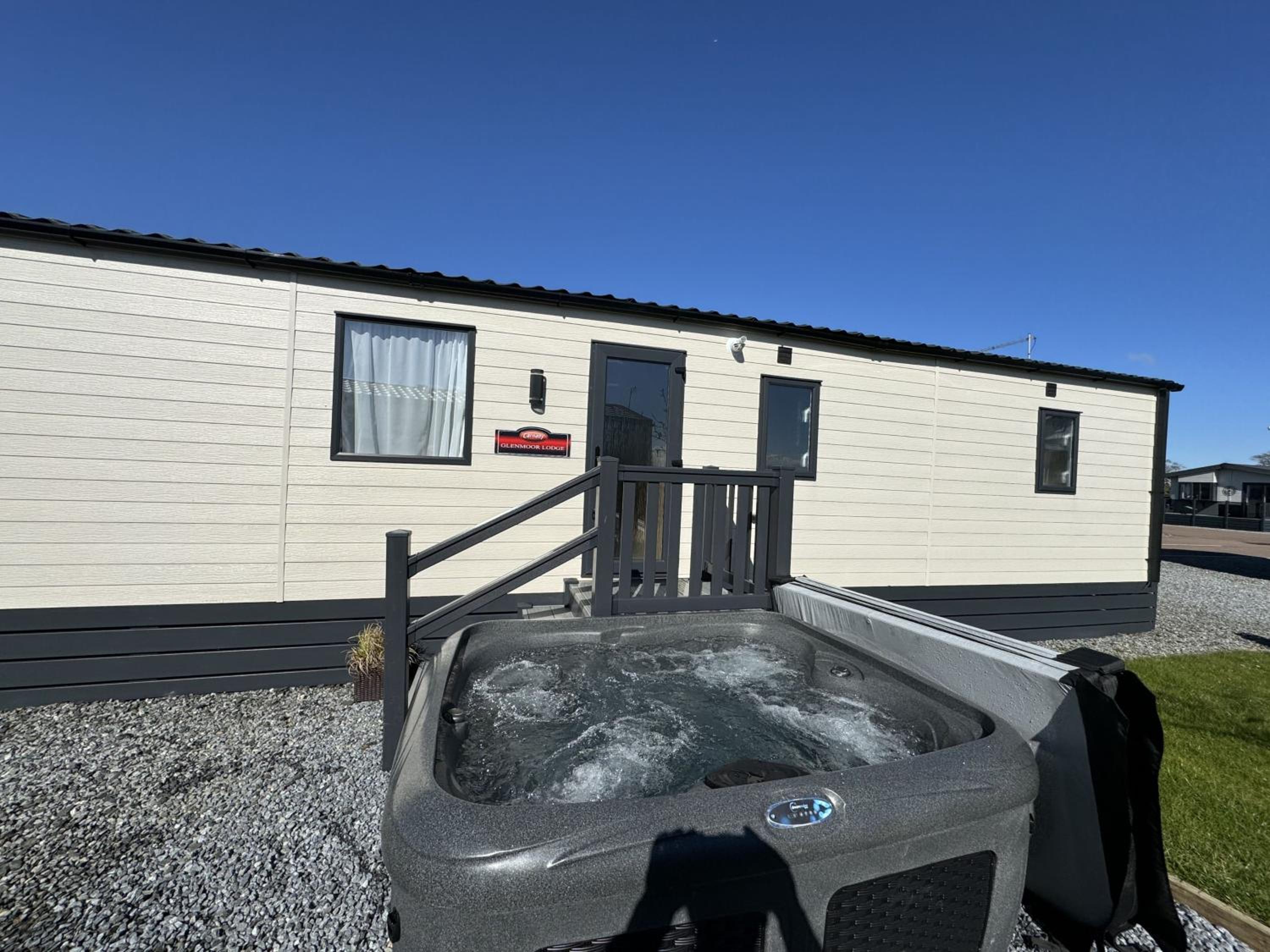 Glen Isla Hot Tub Lodge 3 Cameron, St Andrews view 5