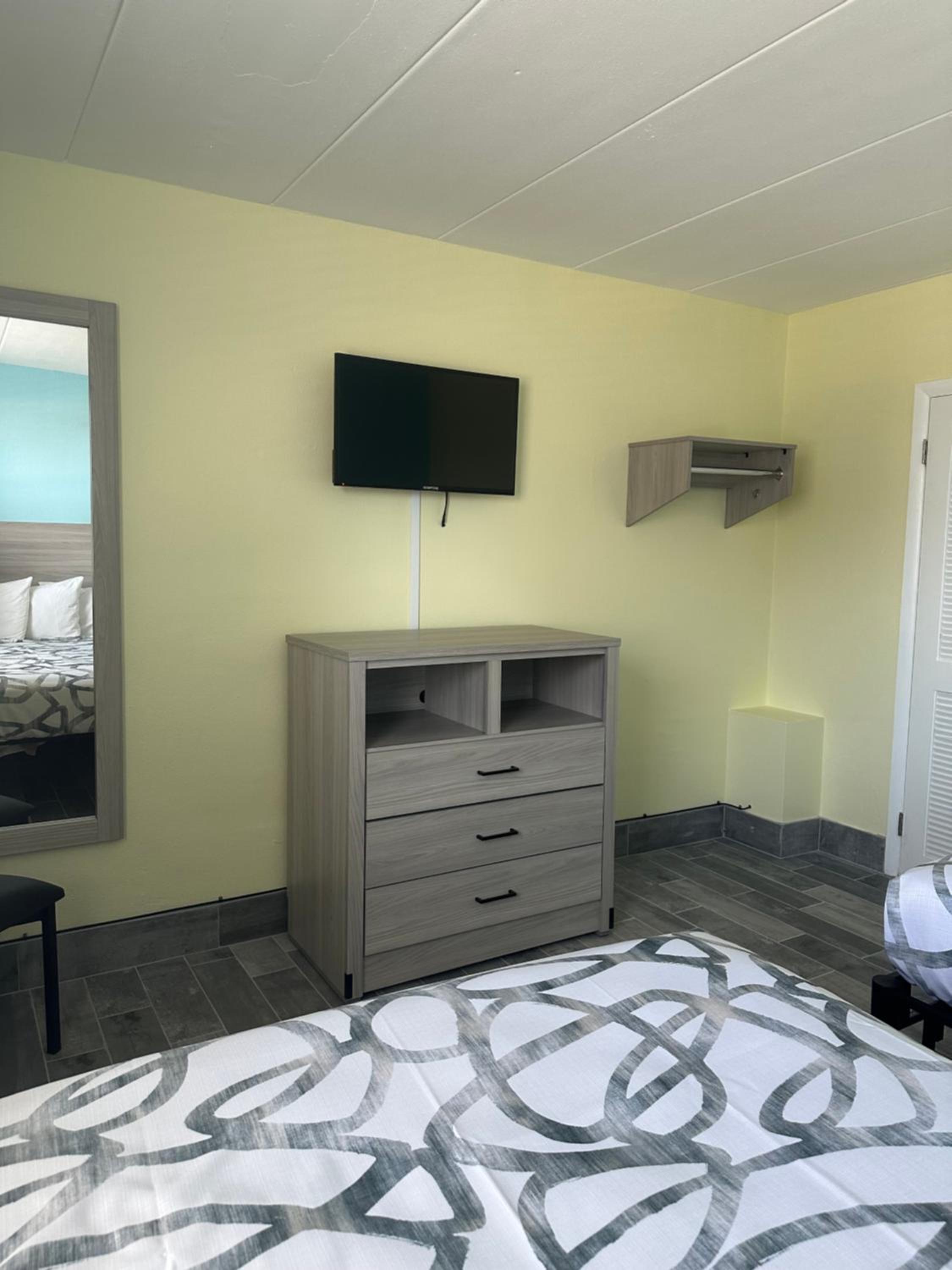 Royal Canadian Motel