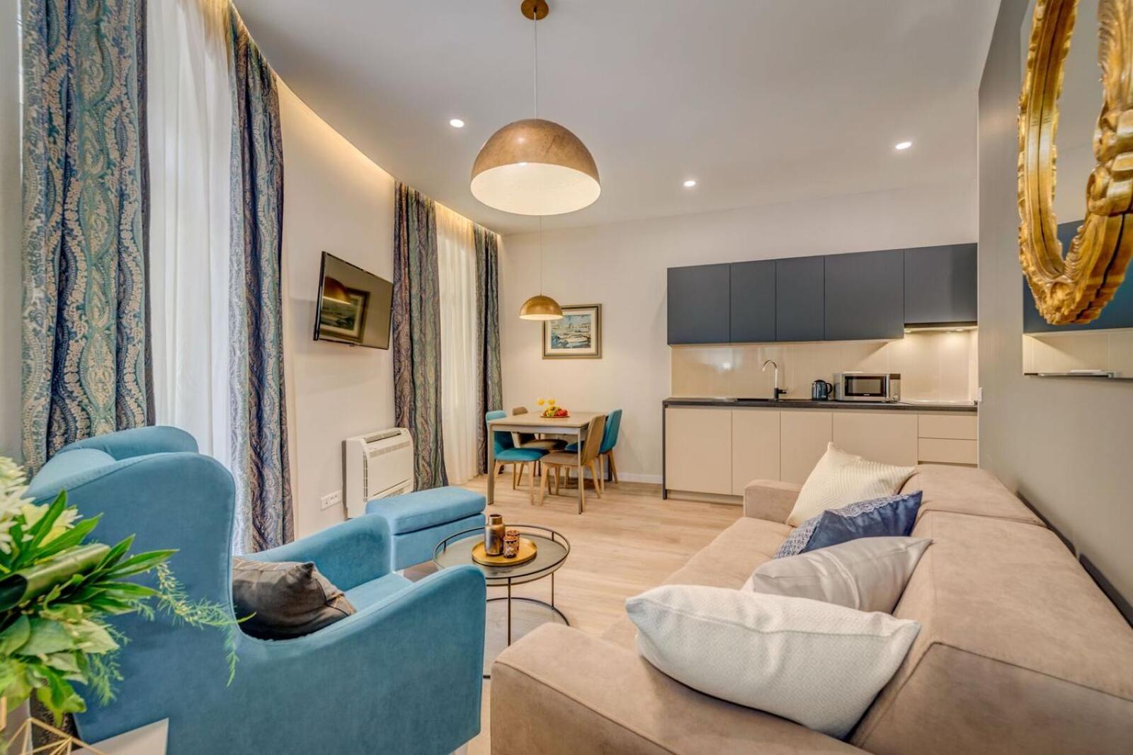 Royal Theatre Apartment en Split — hotel room