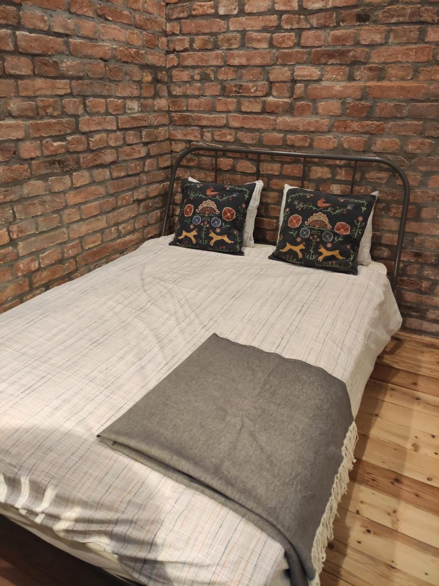 Cosy City Hideway view 4