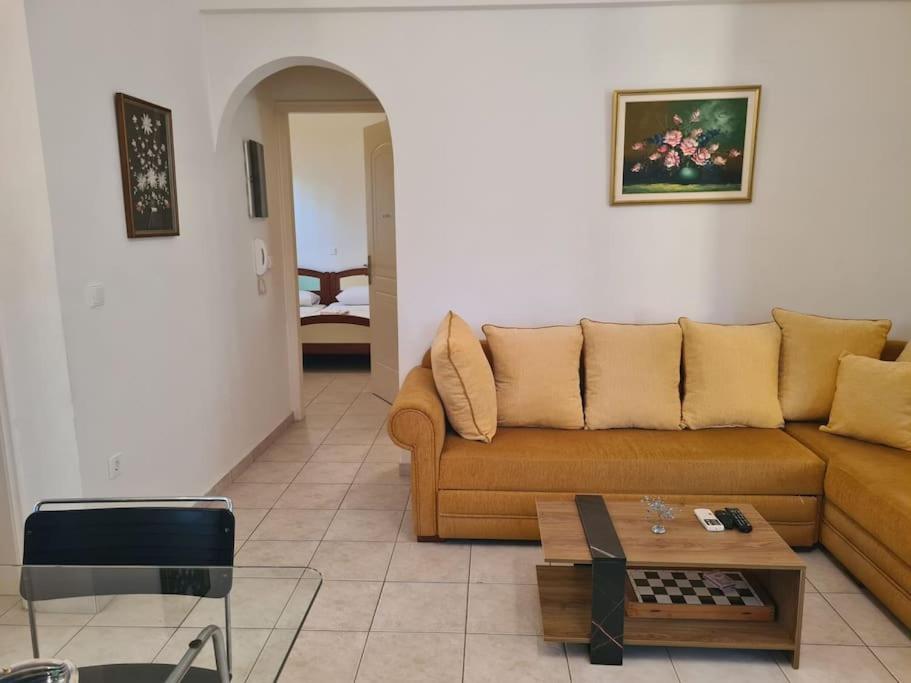 Apartment for a relaxing holiday view 4