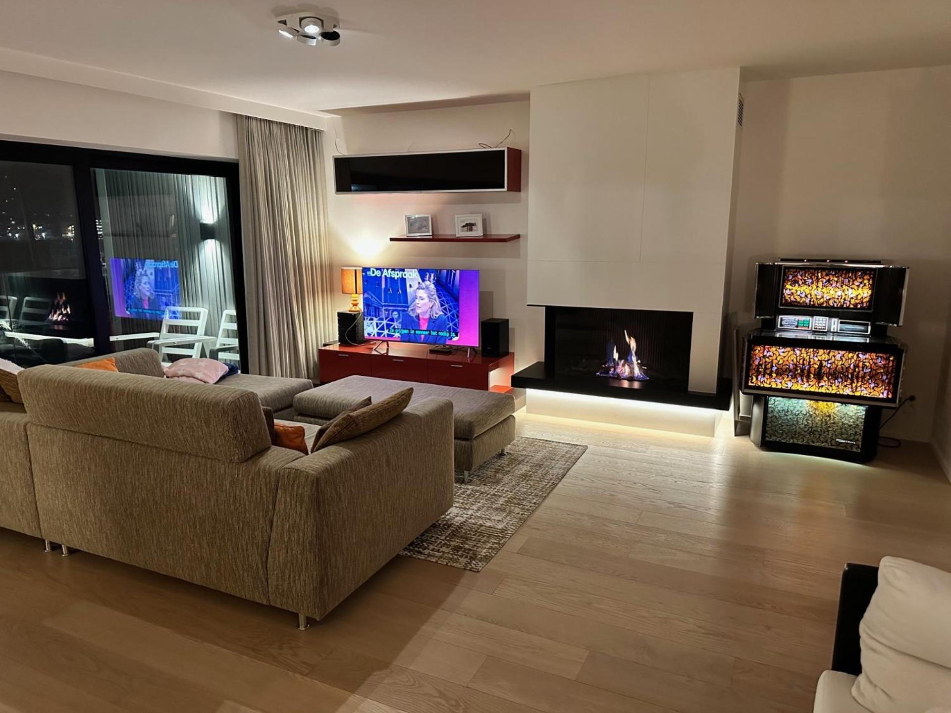 Open zicht op stad Oostende en zee/strandzicht, groot zuidterras, 3 slpks, 125m², dubbele garage