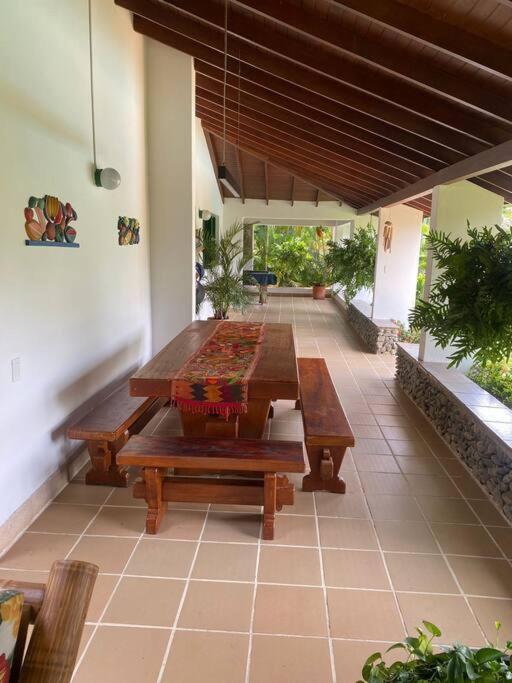 Wonder House In San Jeronimo