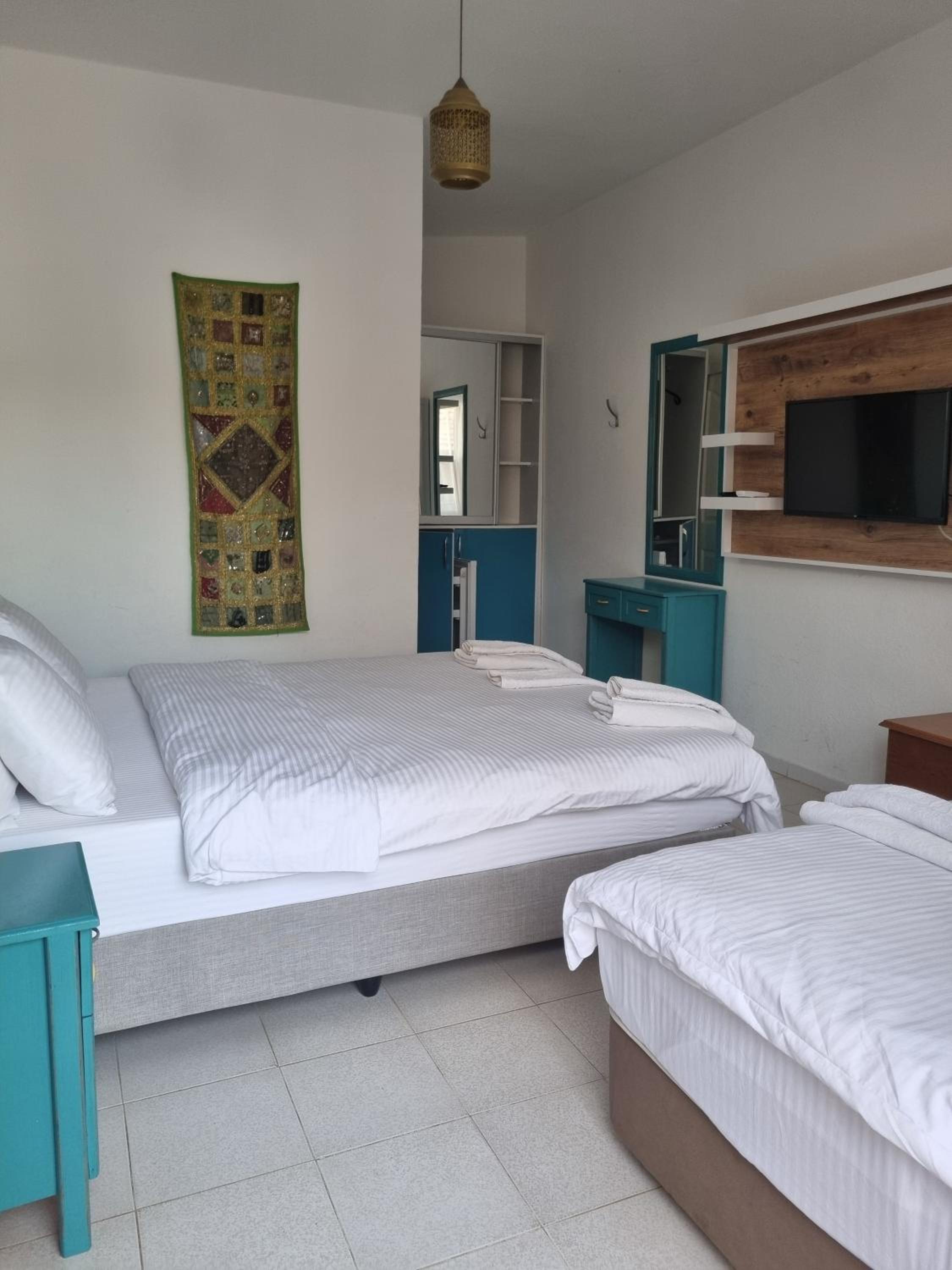 Sunset Boutique Hotel & Apartments