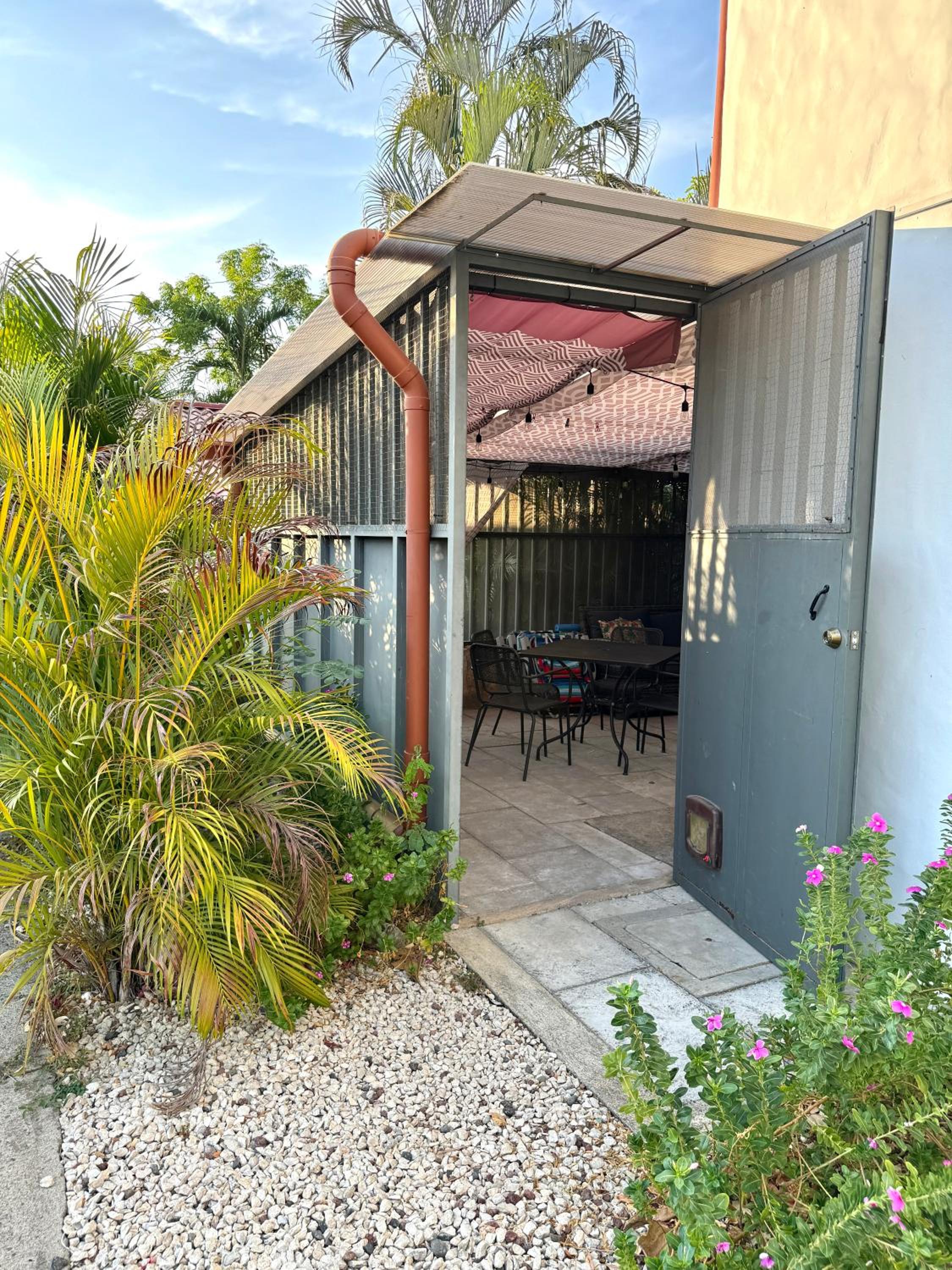 Pura Armonia Condo with Outdoor Patio