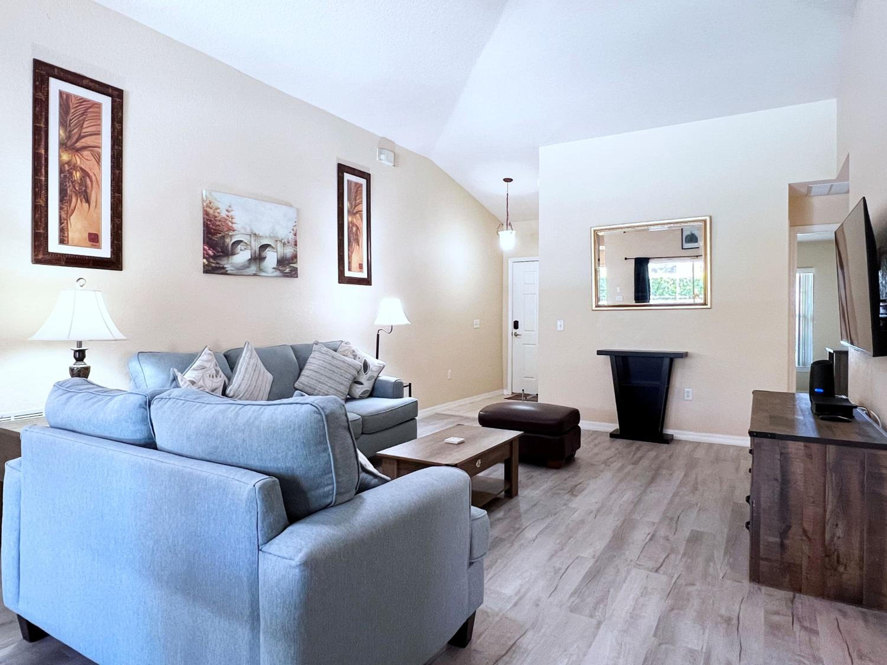Lovely 3-Bedroom Pool Villa-1445SCD