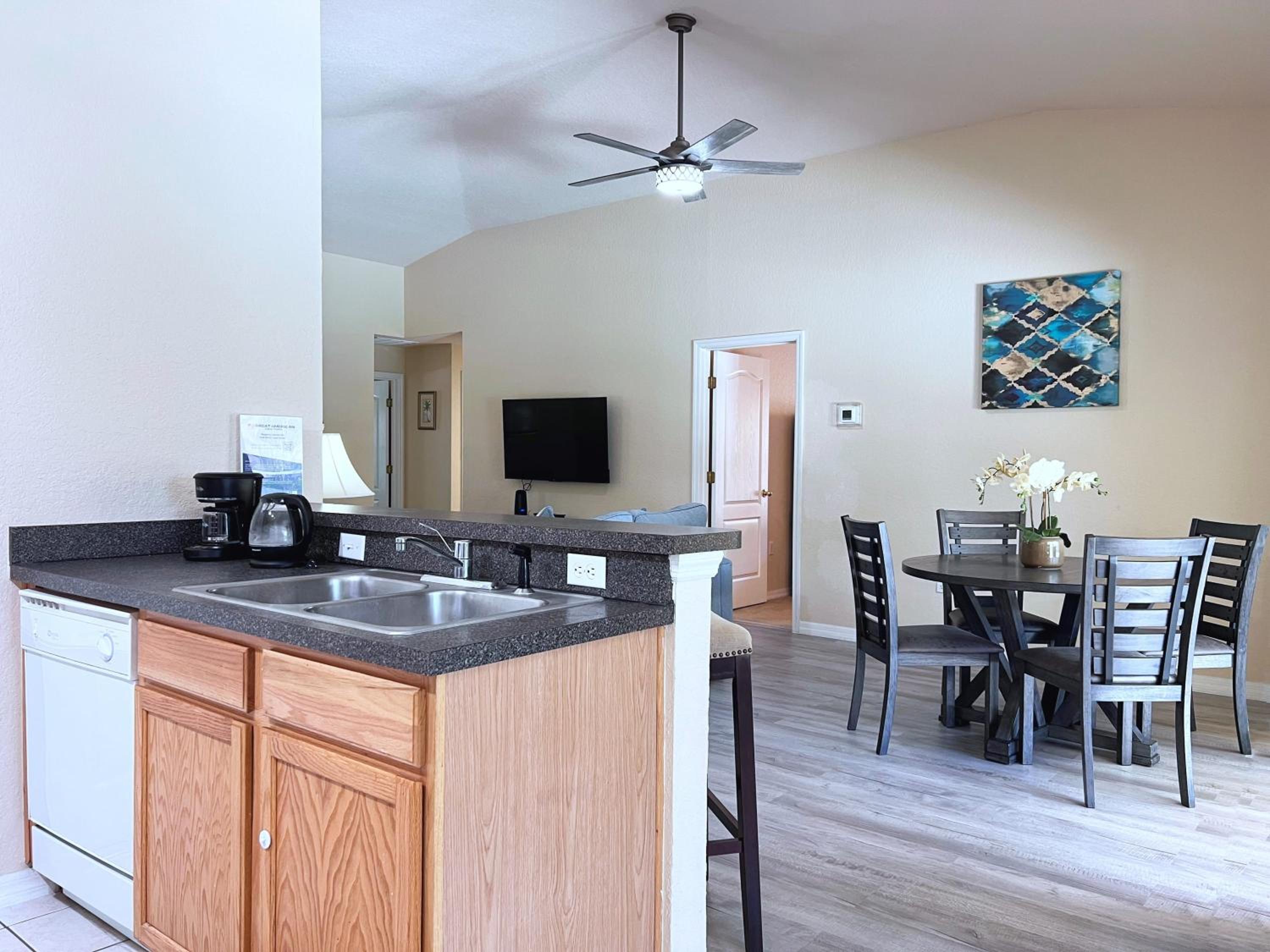 Lovely 3-Bedroom Pool Villa-1445SCD
