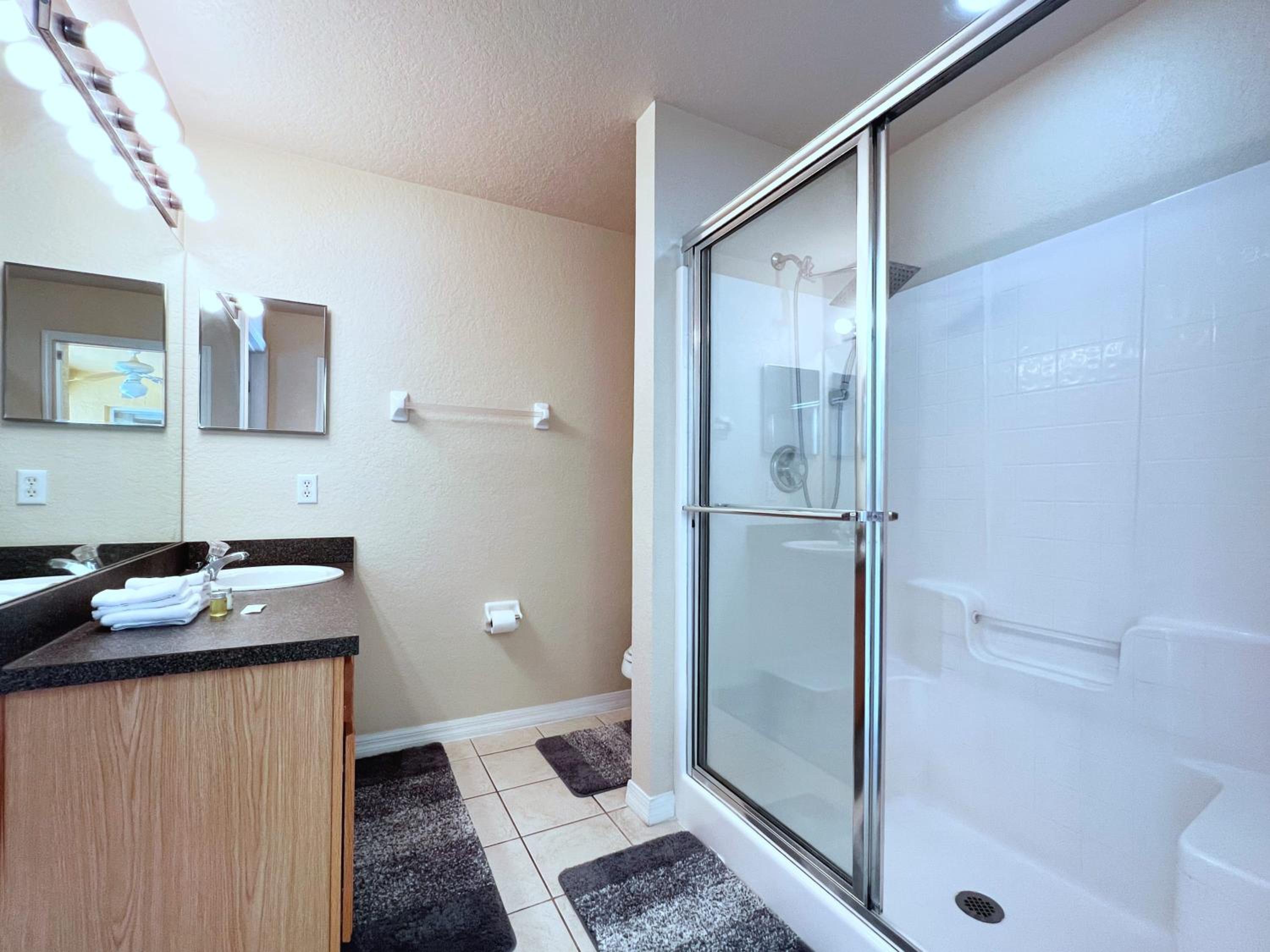Lovely 3-Bedroom Pool Villa-1445SCD