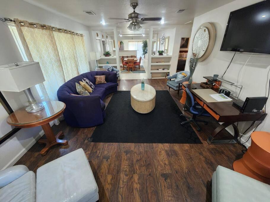 Memphis Vacations - Large 4BRHome Near Zoo, Downtown, Beale Street - Property Image 1