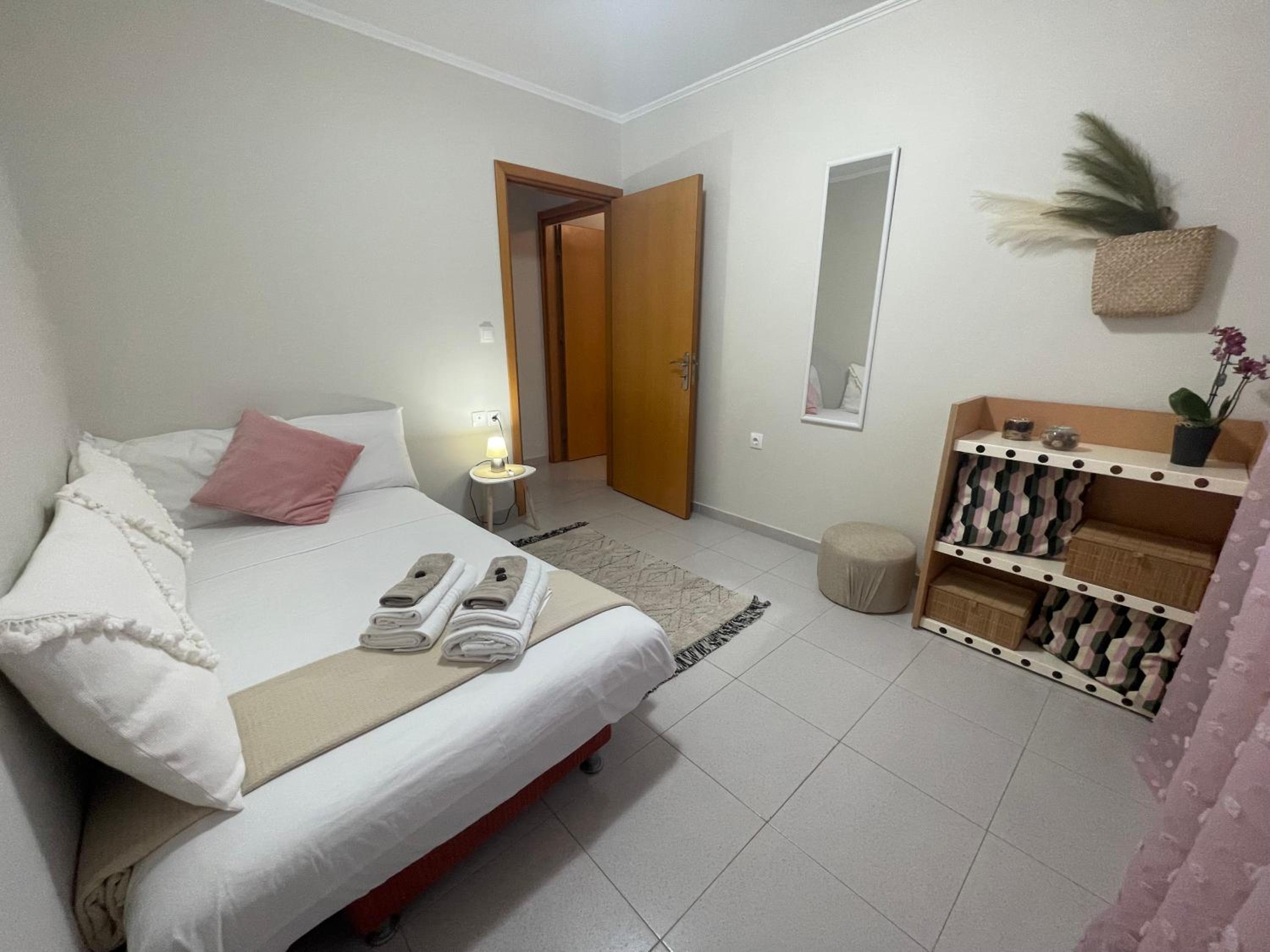 Summer Diamond photo 3