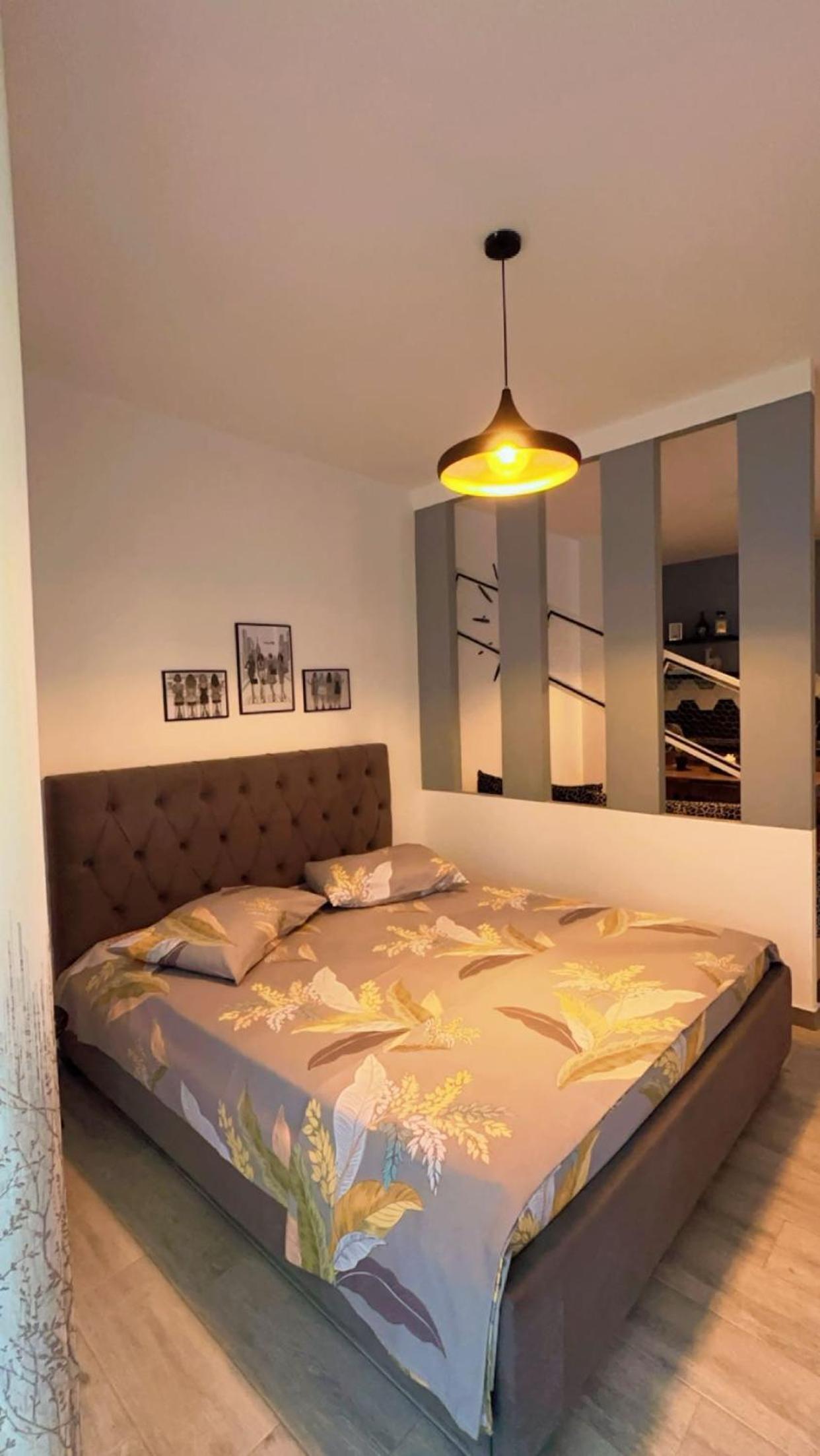King’s apartment/sea view