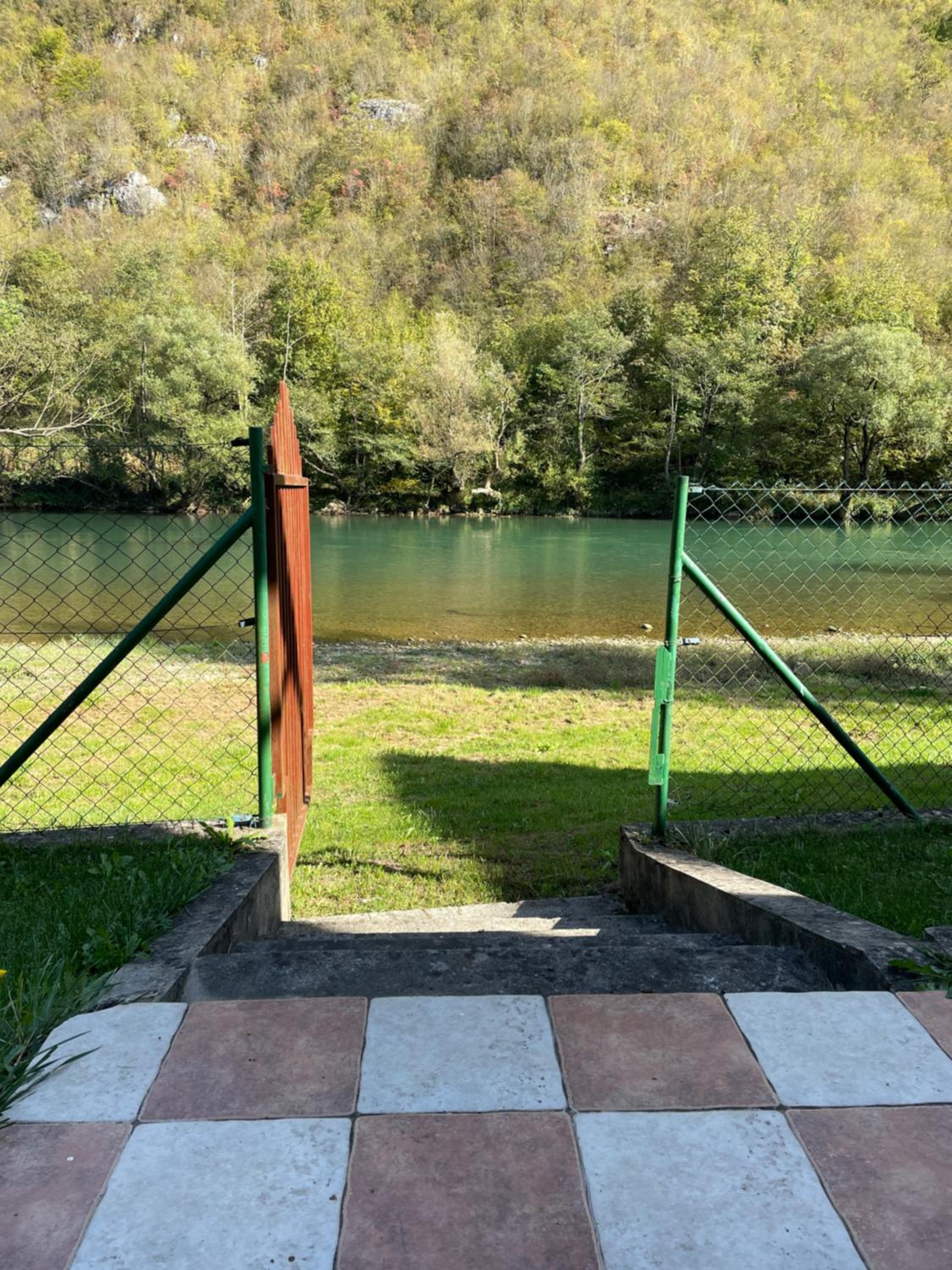 069 Riverside Vikendica - Banja Luka