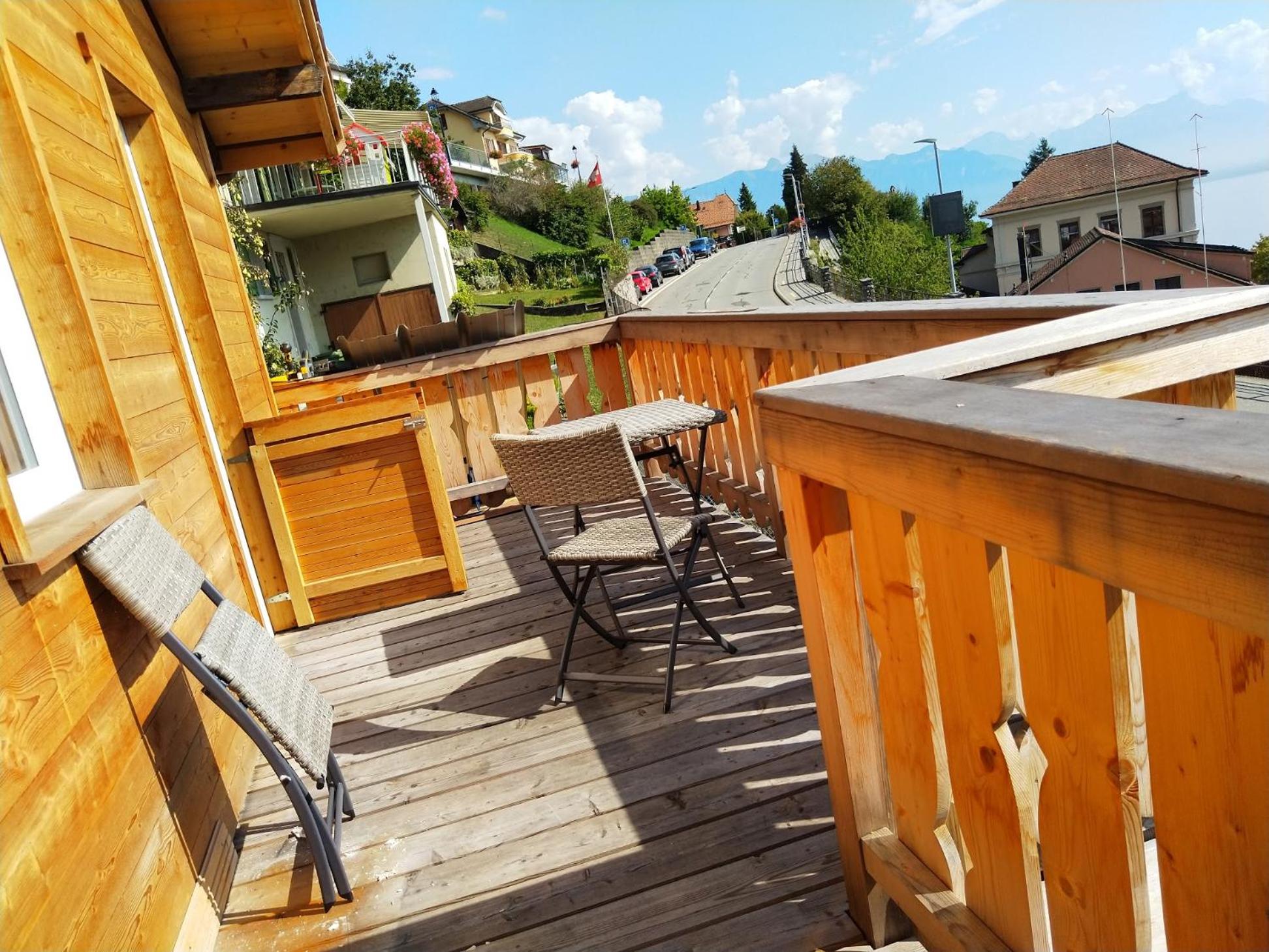 "Les Echalas" Chalet indépendant avec cuisine en Lavaux Unesco view 4