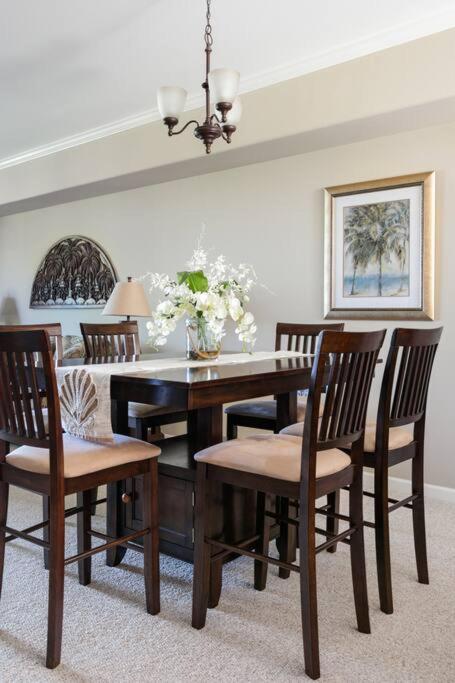 Five Star Waikoloa Beach Villa, Golf & Lake Views view 4