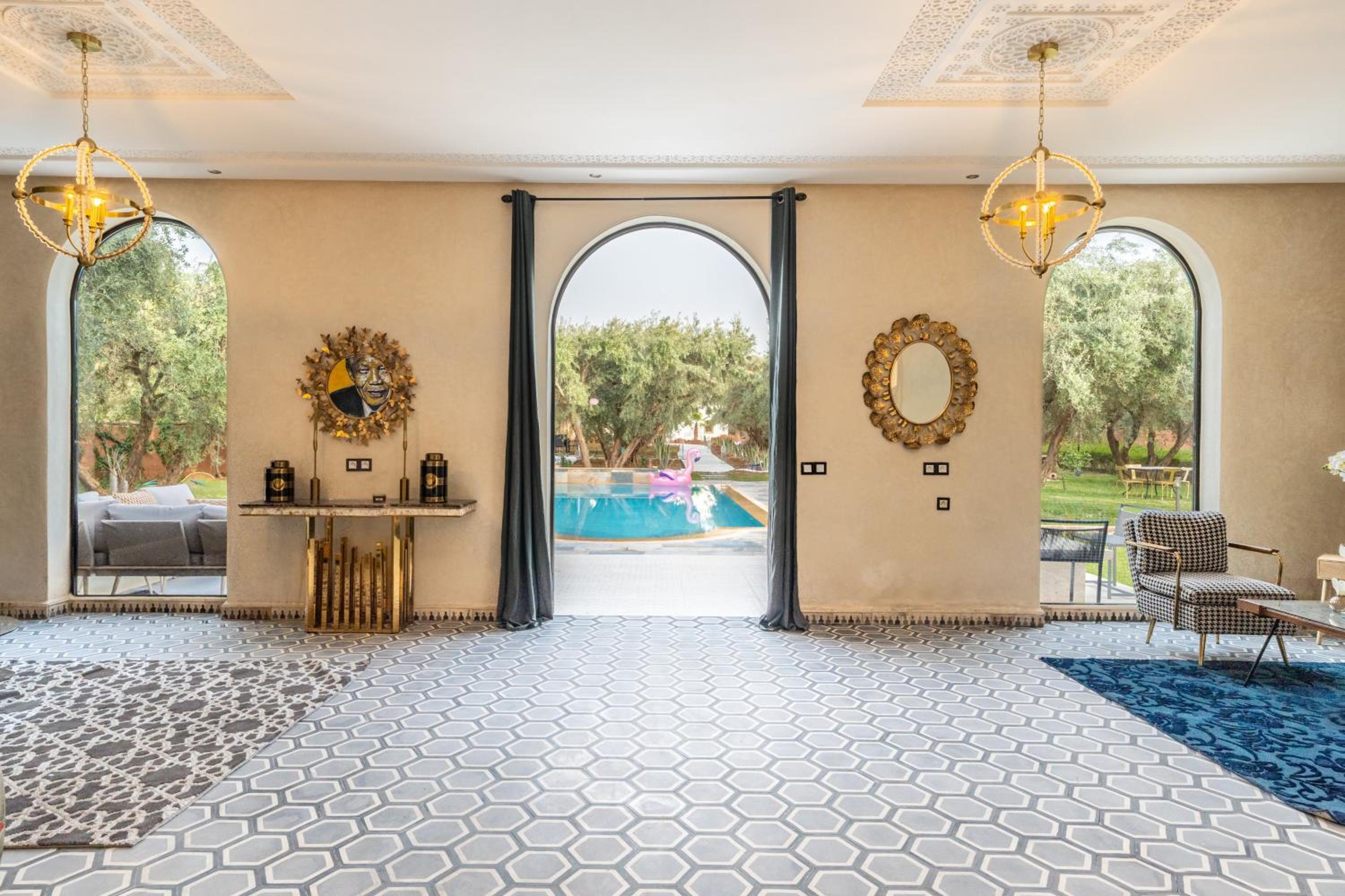 Maison Jardins D'Oliviers avec piscine & parking - Atlas view