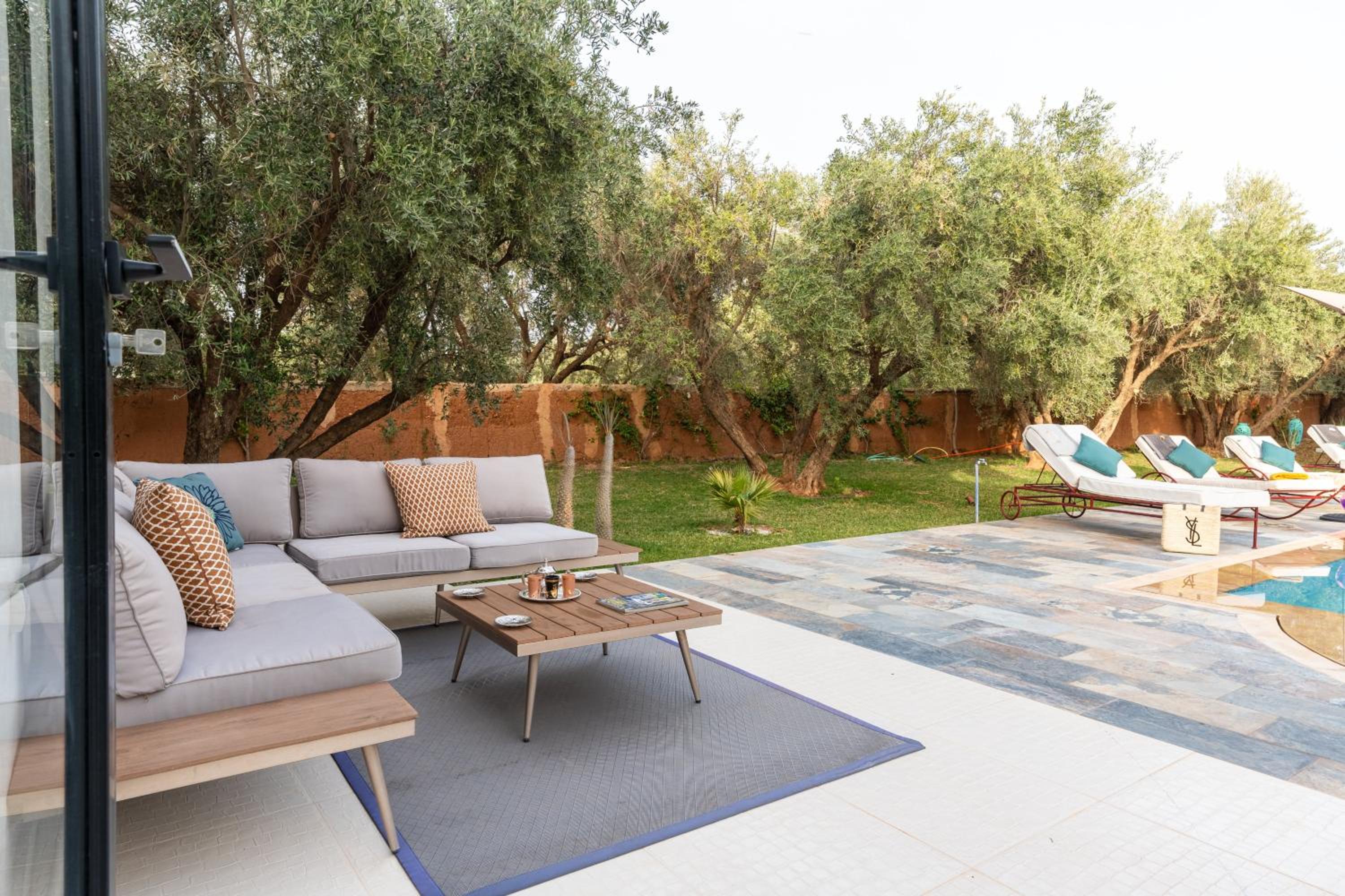 Maison Jardins D'Oliviers avec piscine & parking - Atlas view