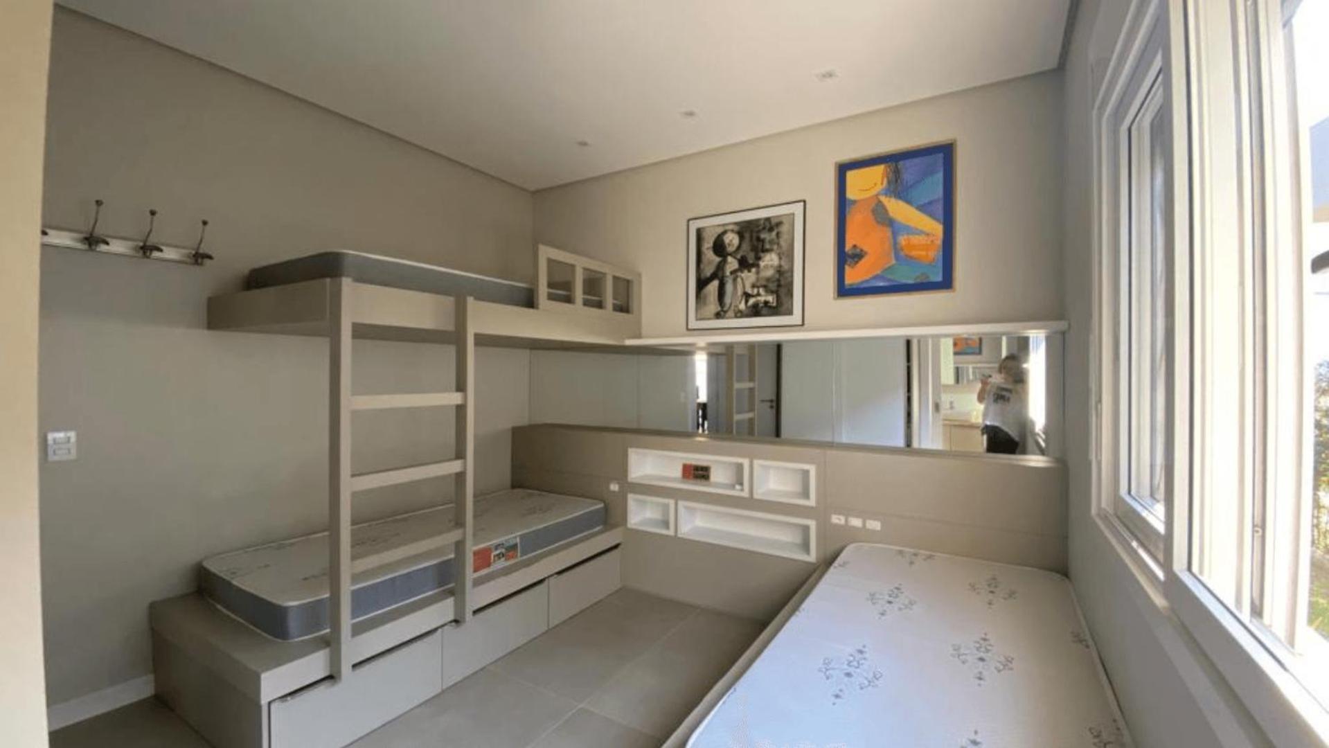 High-standard Condo 250m from the Beach
