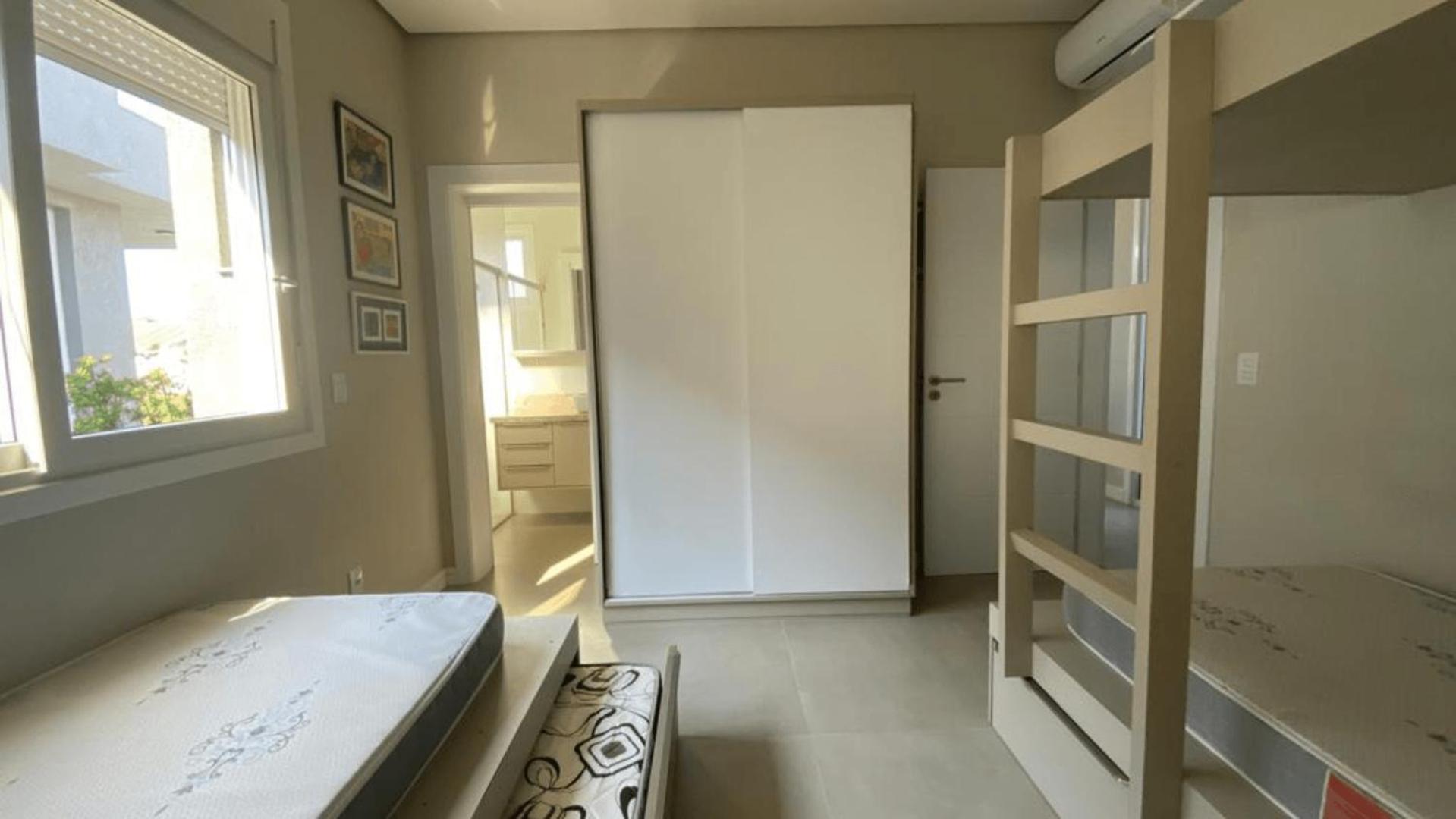 High-standard Condo 250m from the Beach