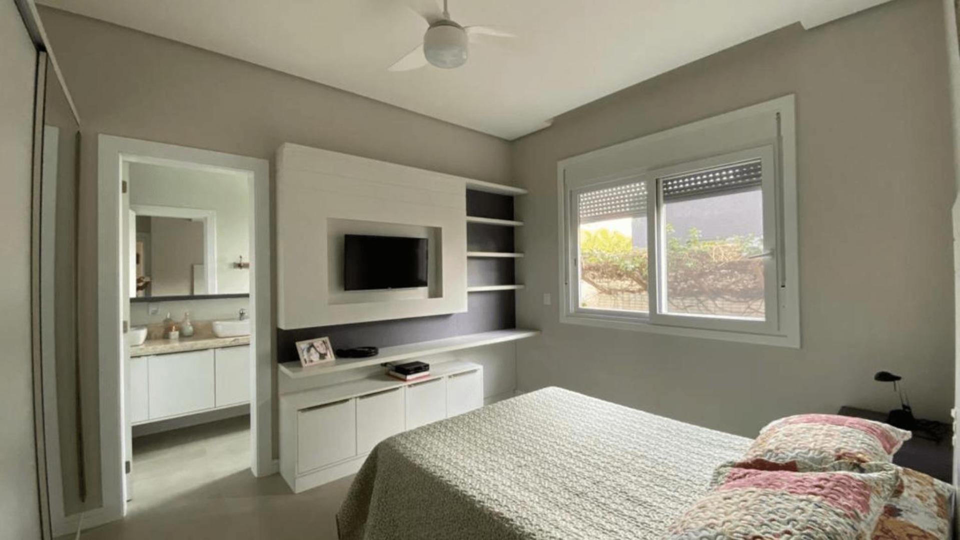 High-standard Condo 250m from the Beach