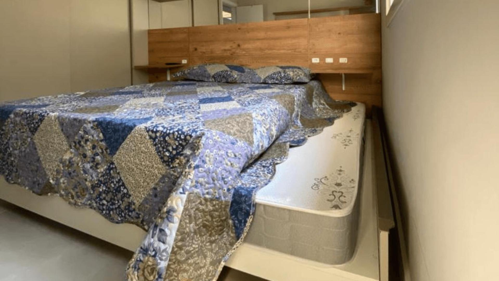 High-standard Condo 250m from the Beach