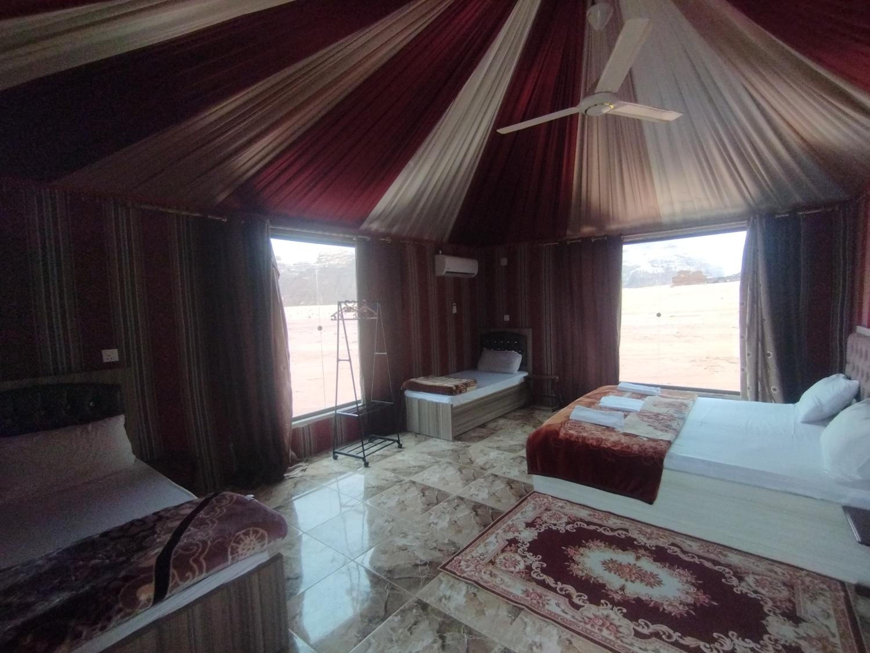 Photo 57