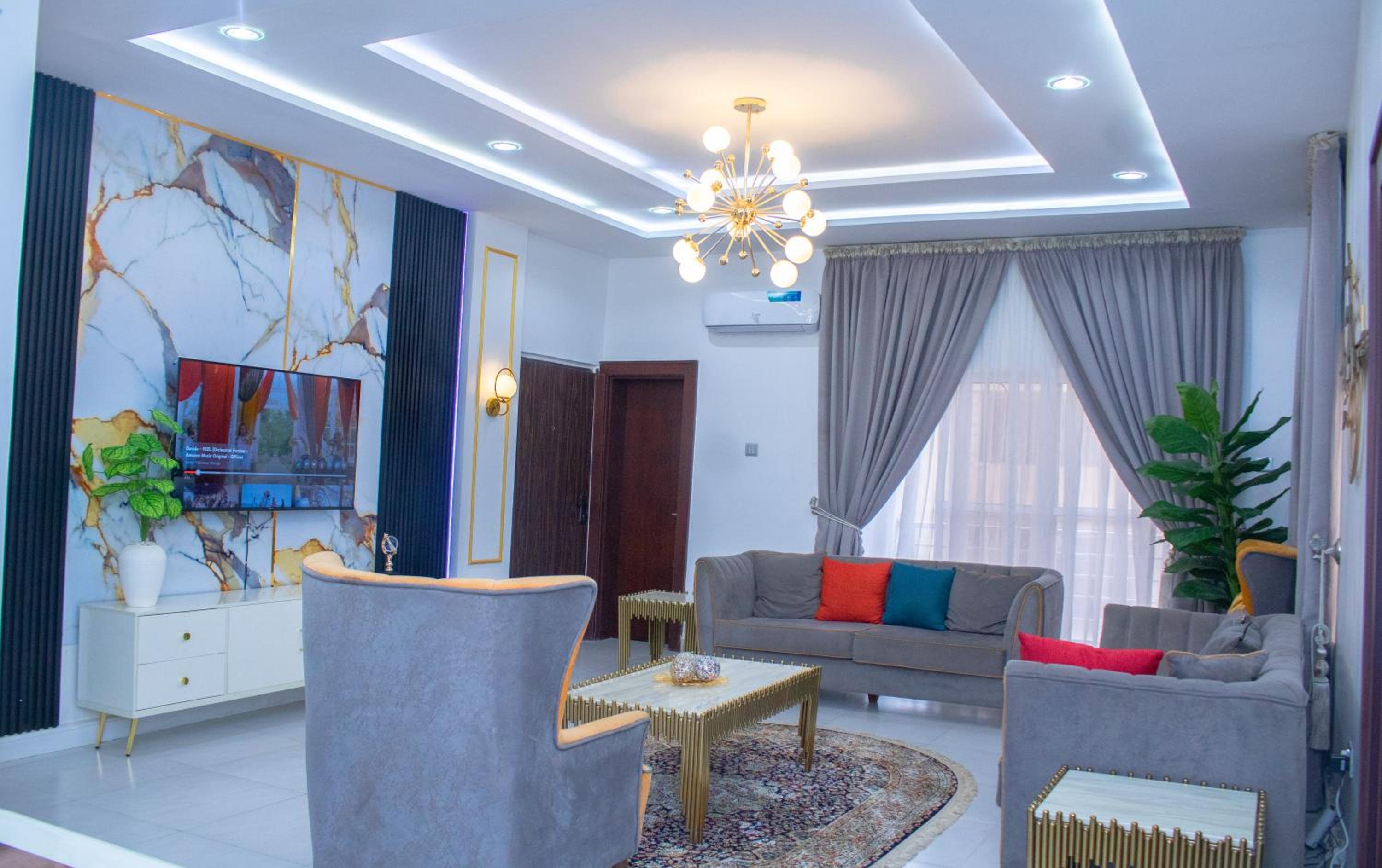 Hendon Ivy Apartment