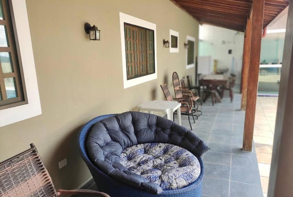 Casa com piscina privativa na subida de Serra Negra