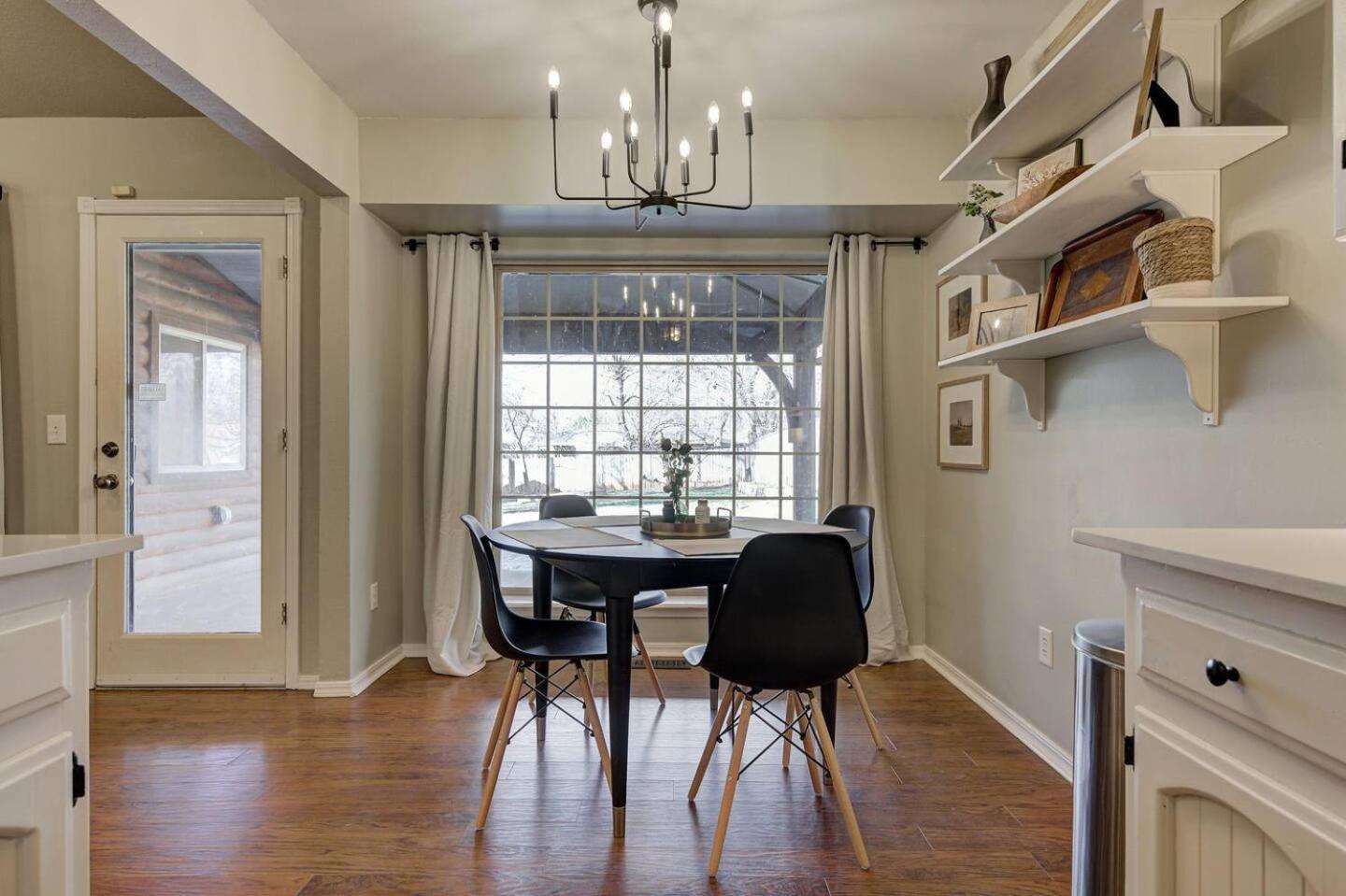 Family Home 5 Beds 3 Baths By Oc