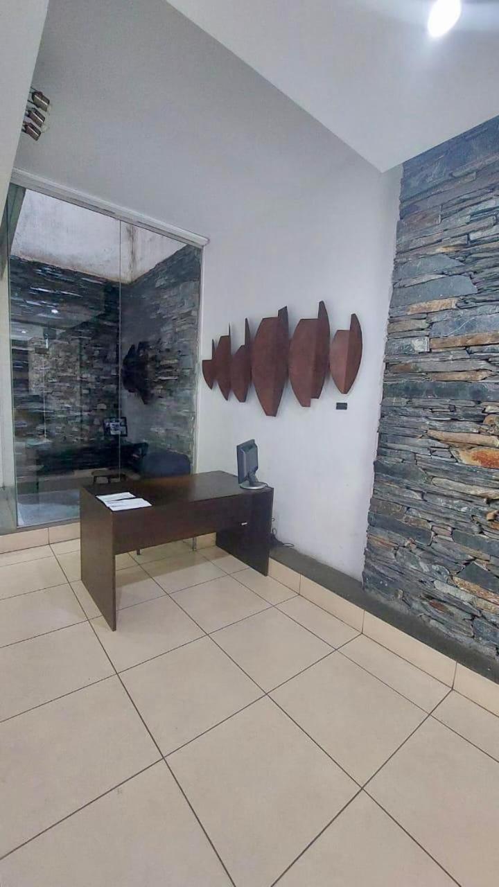 UN DORMITORIO, PILETA Y ASADORES EN TERRAZA NUEVA CÓRDOBa