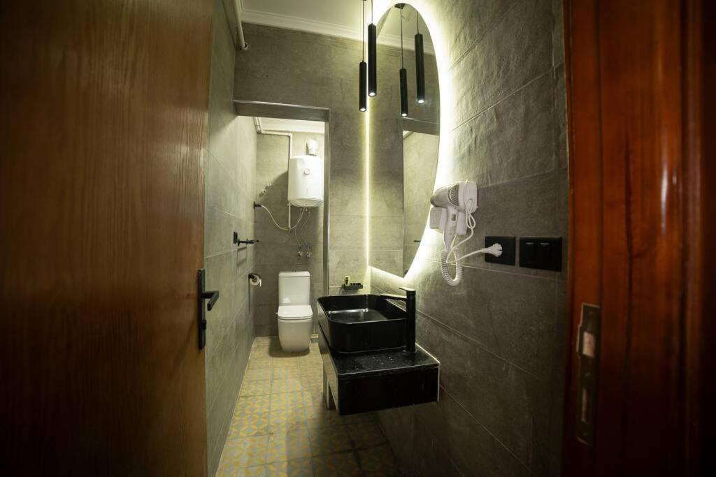 Chic Artist Loft in Downtown Cairo W Vintage Charm