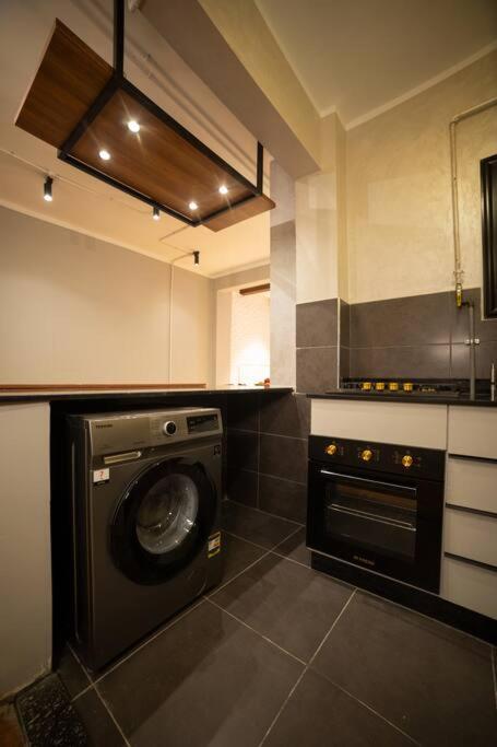 Chic Artist Loft in Downtown Cairo W Vintage Charm