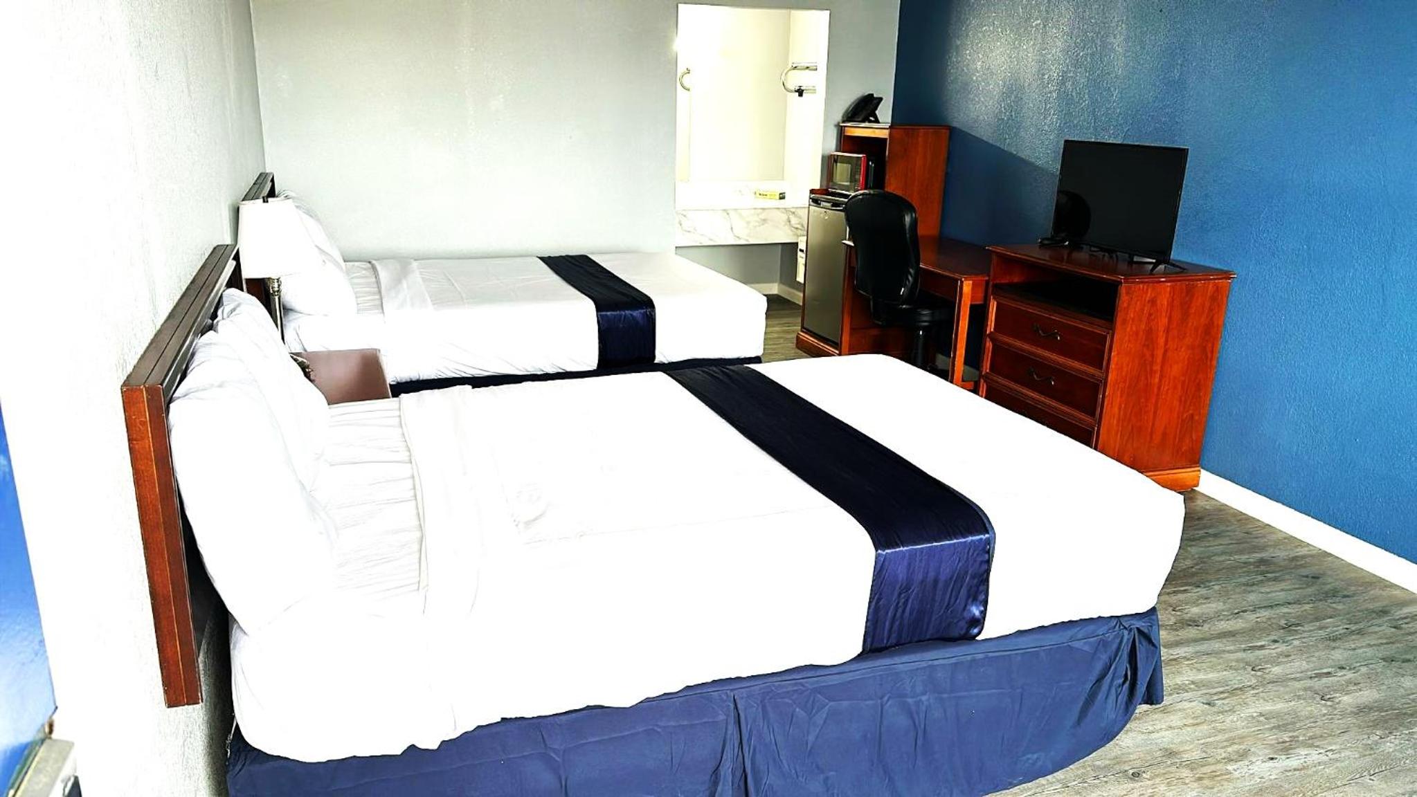Salisbury Vacations - Travelodge by Wyndham Salisbury MD - Property Image 9