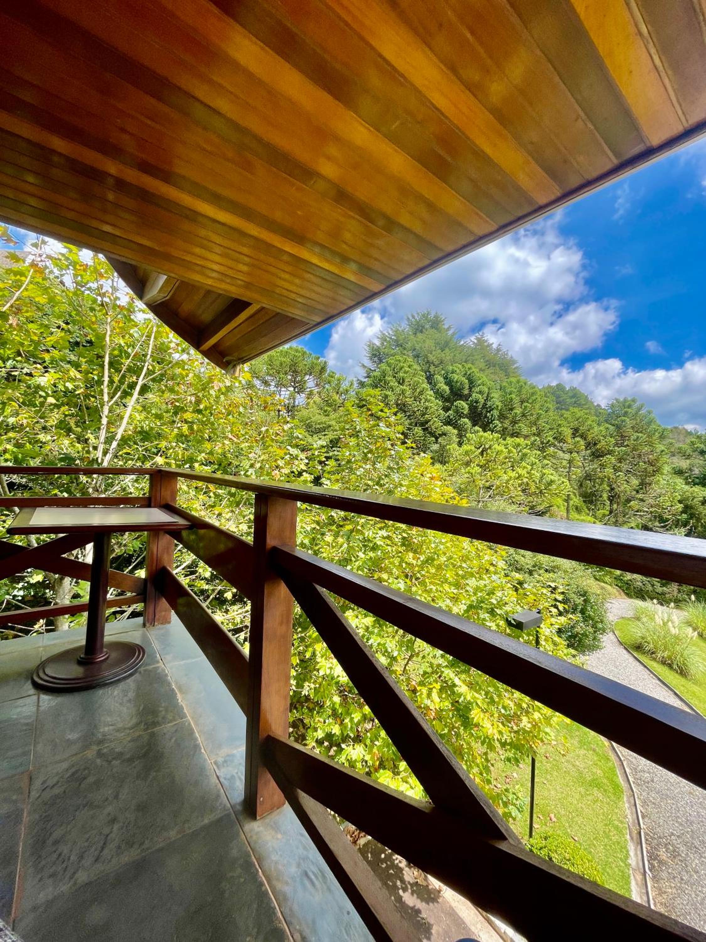 Mineir.INN - Piscina Aquecida e Hidro na Montanha